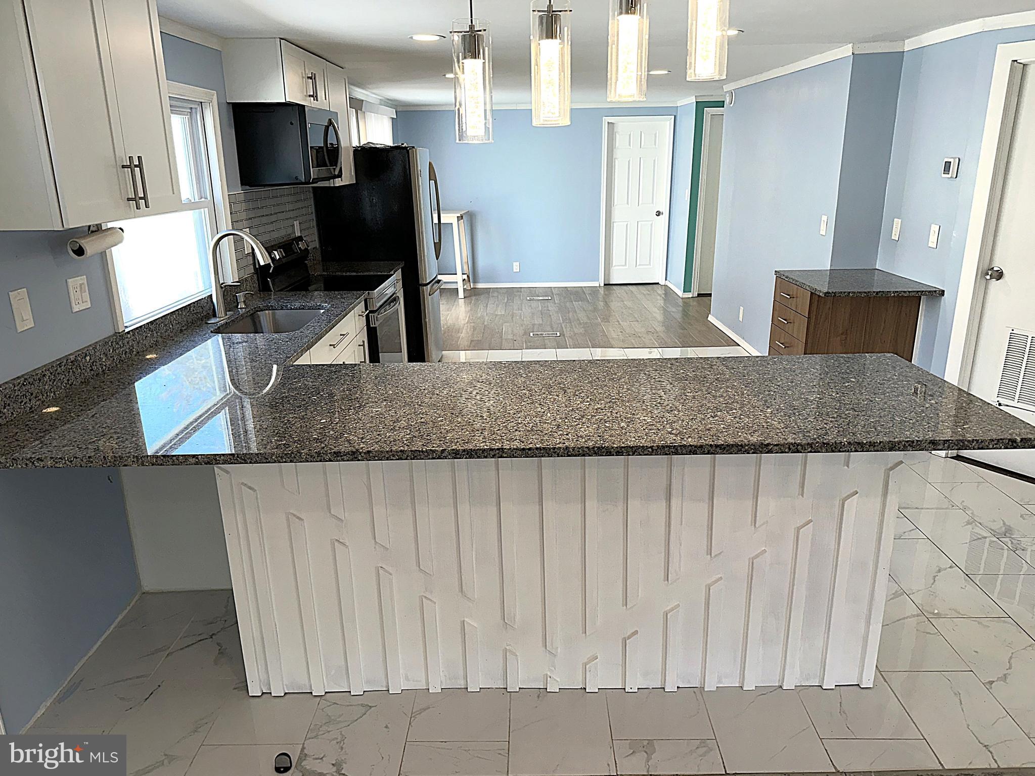 BOONES ESTATES - Residential