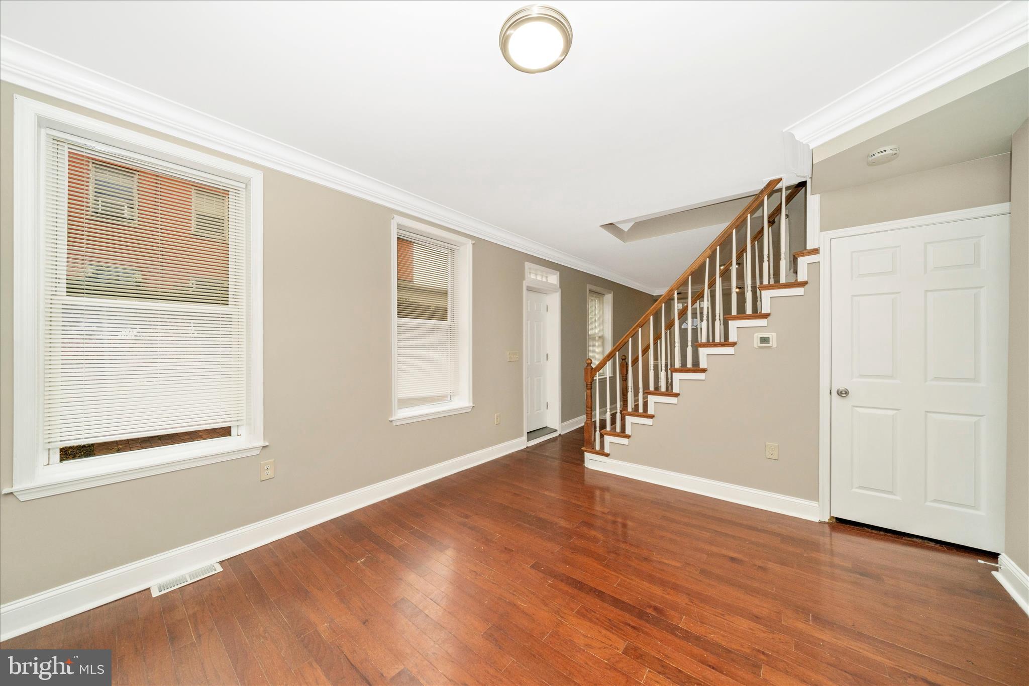 IRVINGTON - Residential