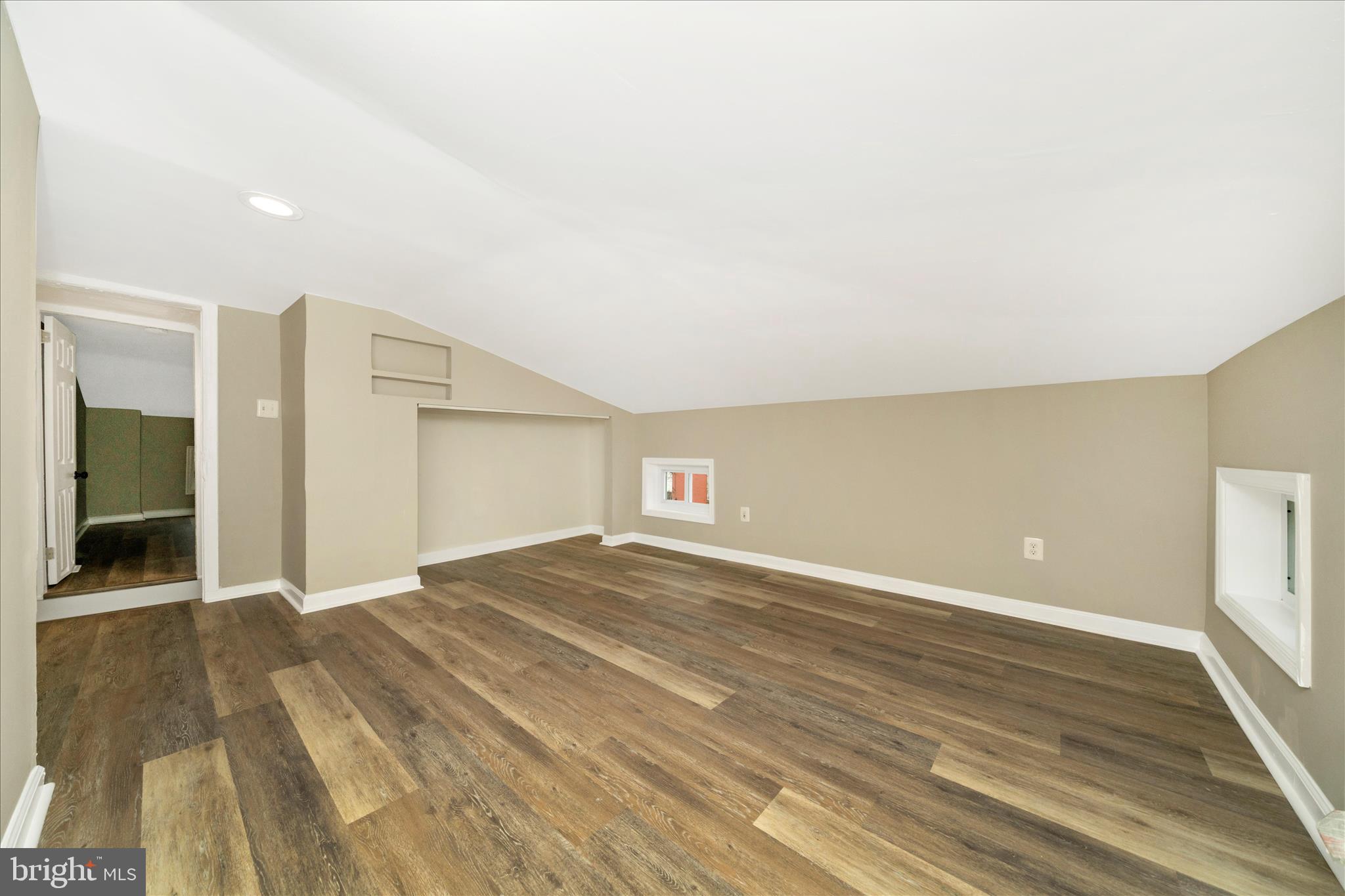 IRVINGTON - Residential