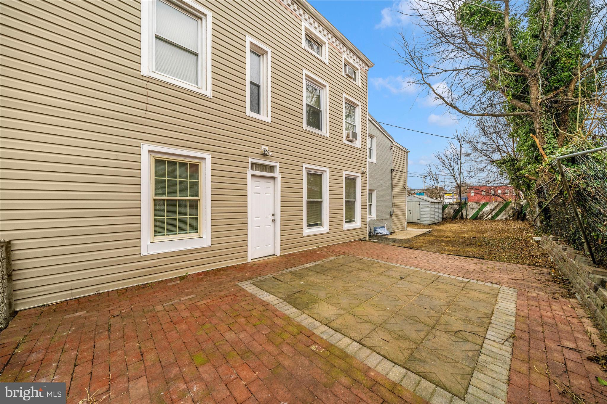 IRVINGTON - Residential