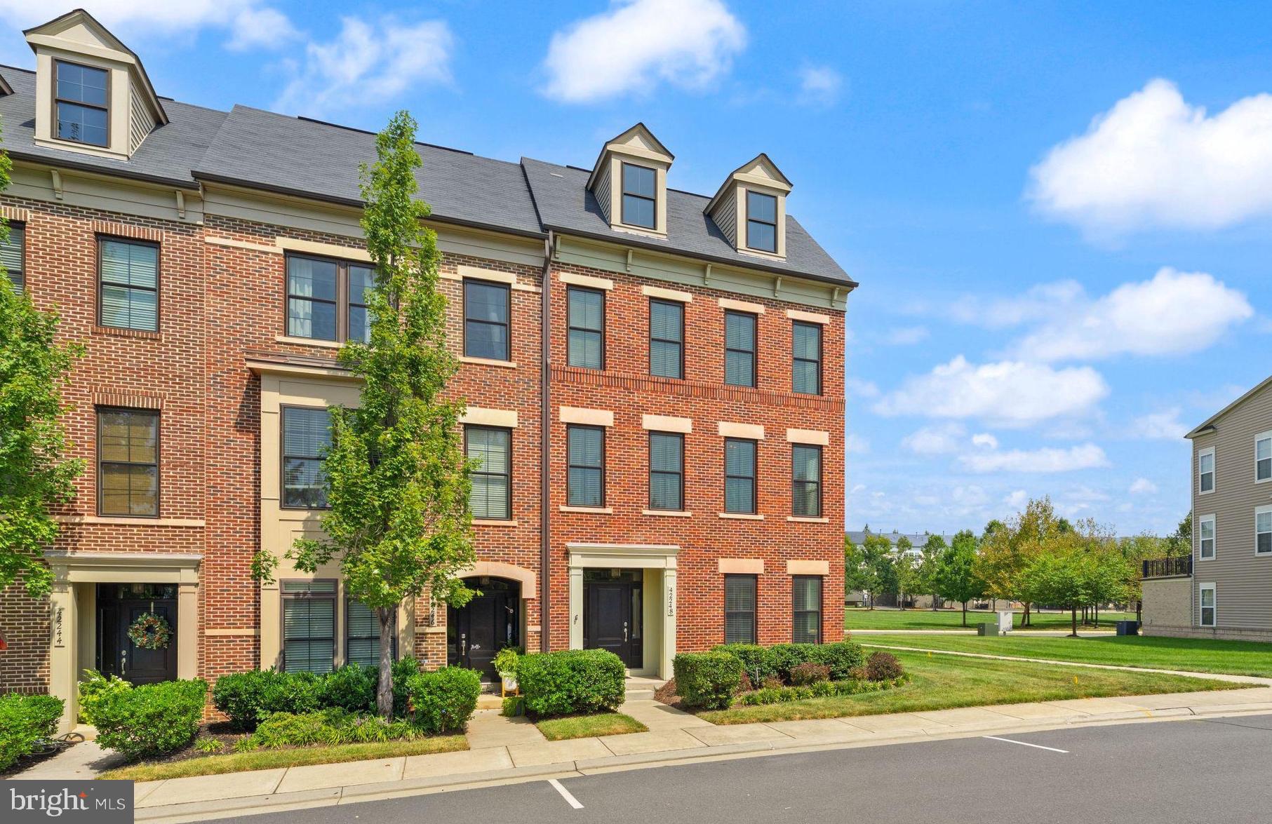 42248 PALLADIAN BLUE TERRACE