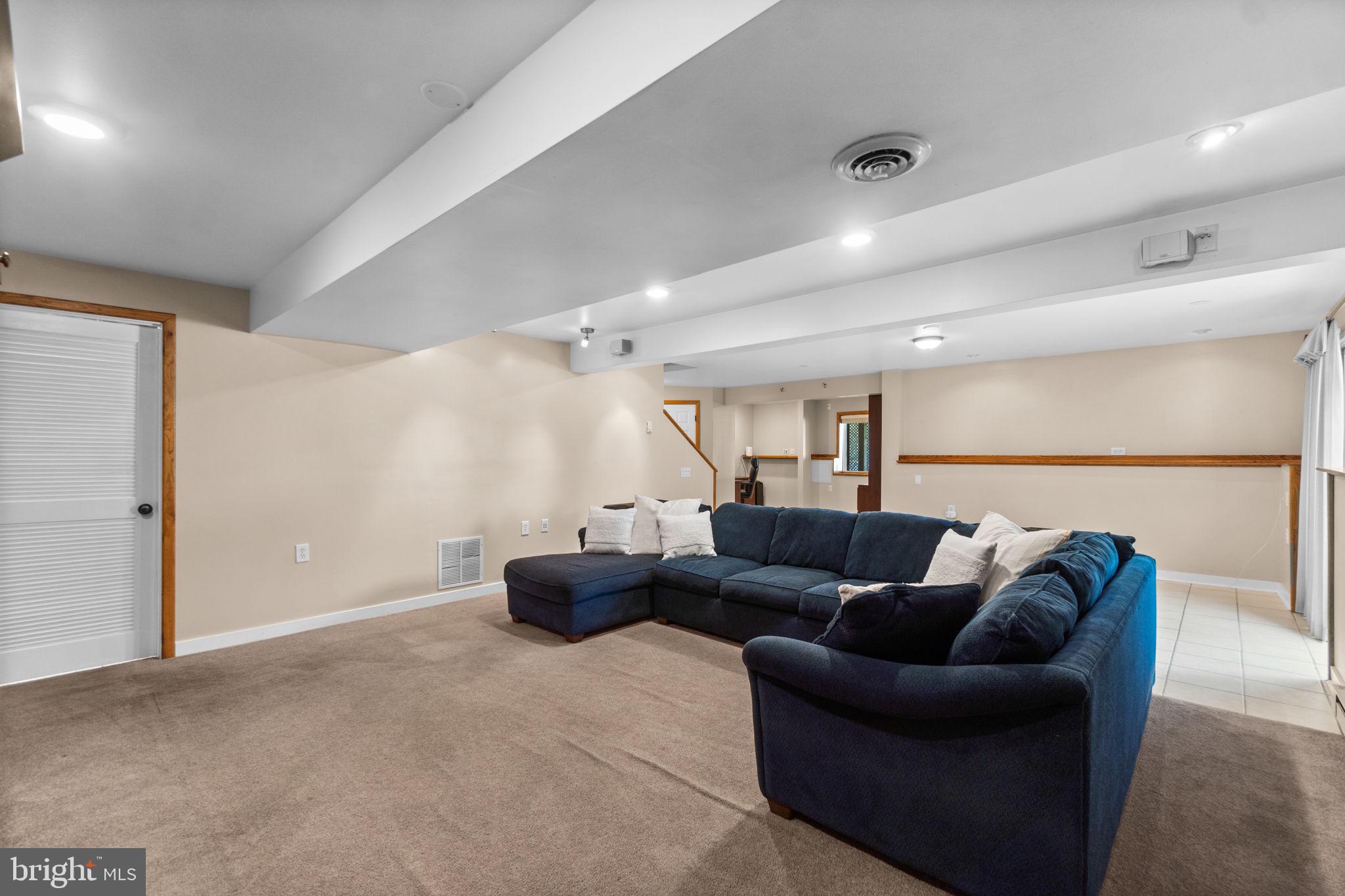 NEW MARKET - Residential