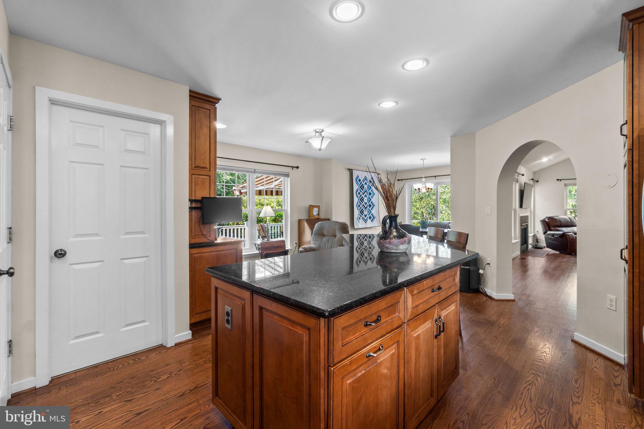 NEW MARKET - Residential