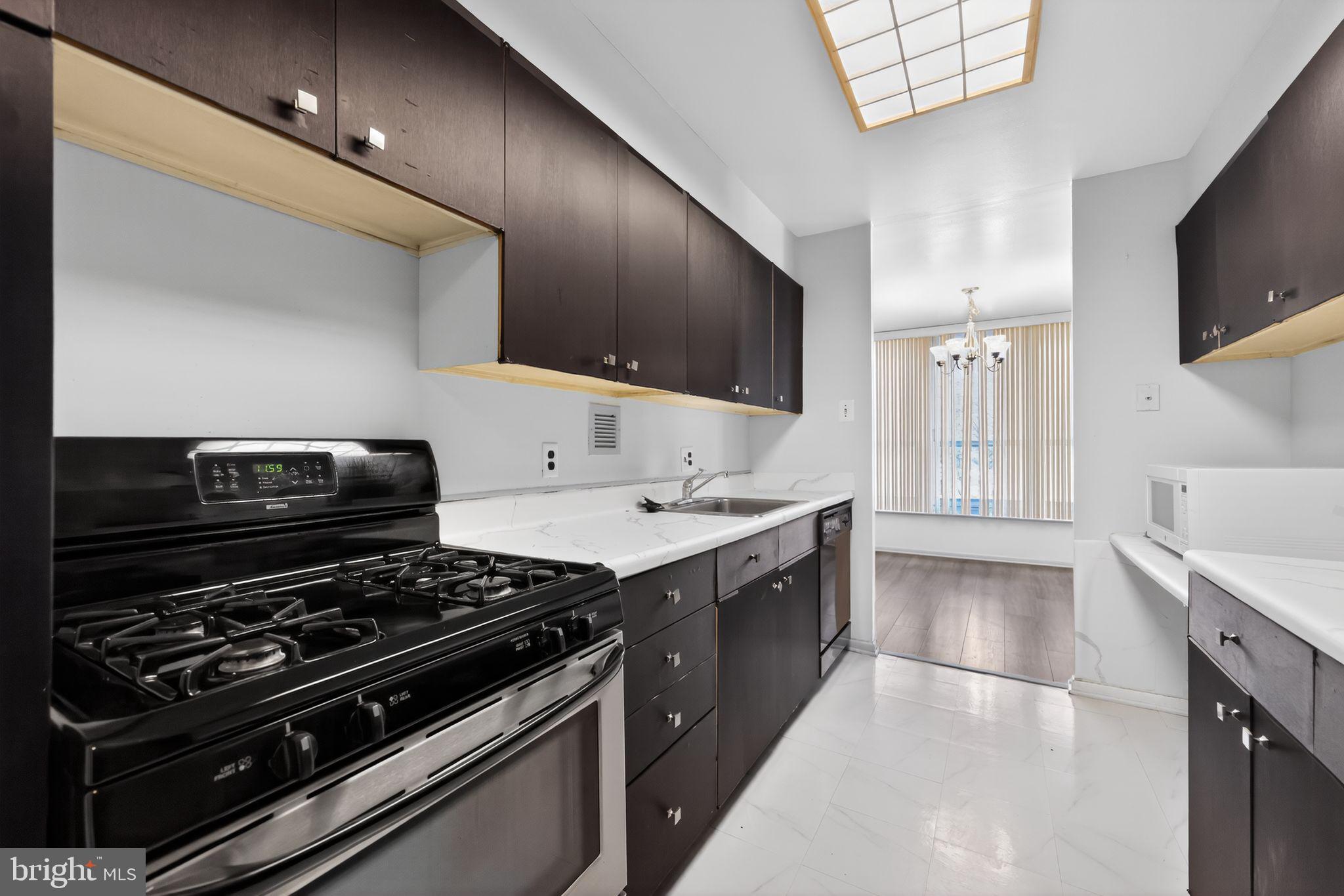 WYNNEFIELD HEIGHTS - Residential