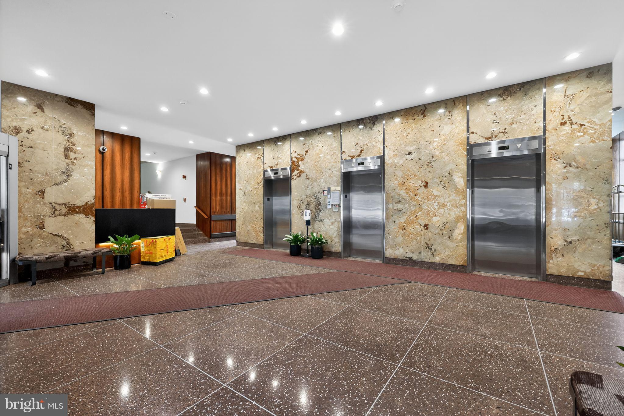 WYNNEFIELD HEIGHTS - Residential