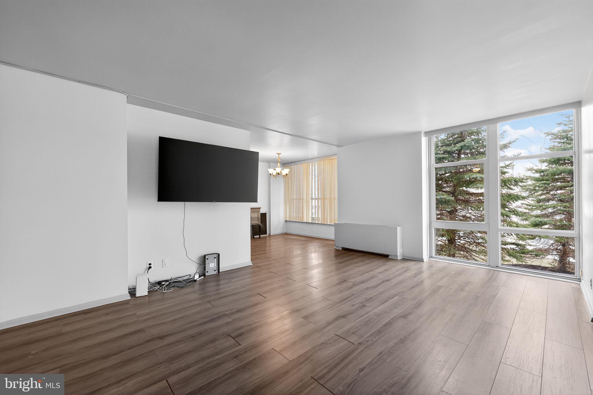 WYNNEFIELD HEIGHTS - Residential