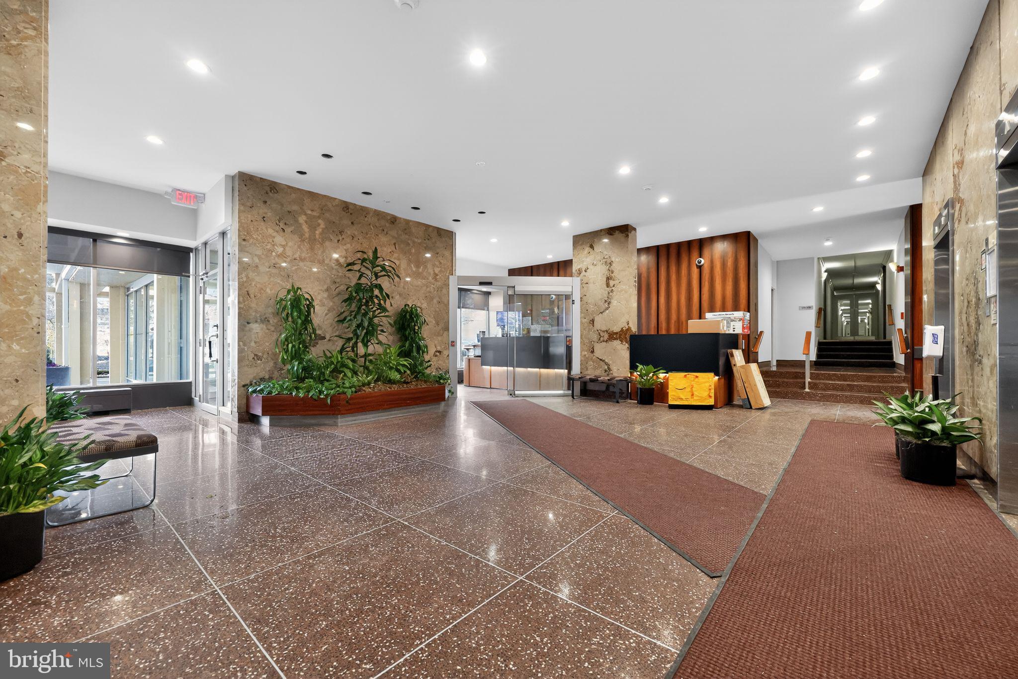 WYNNEFIELD HEIGHTS - Residential