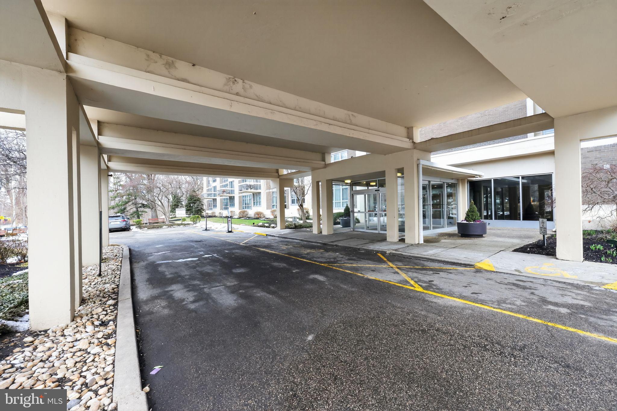 WYNNEFIELD HEIGHTS - Residential