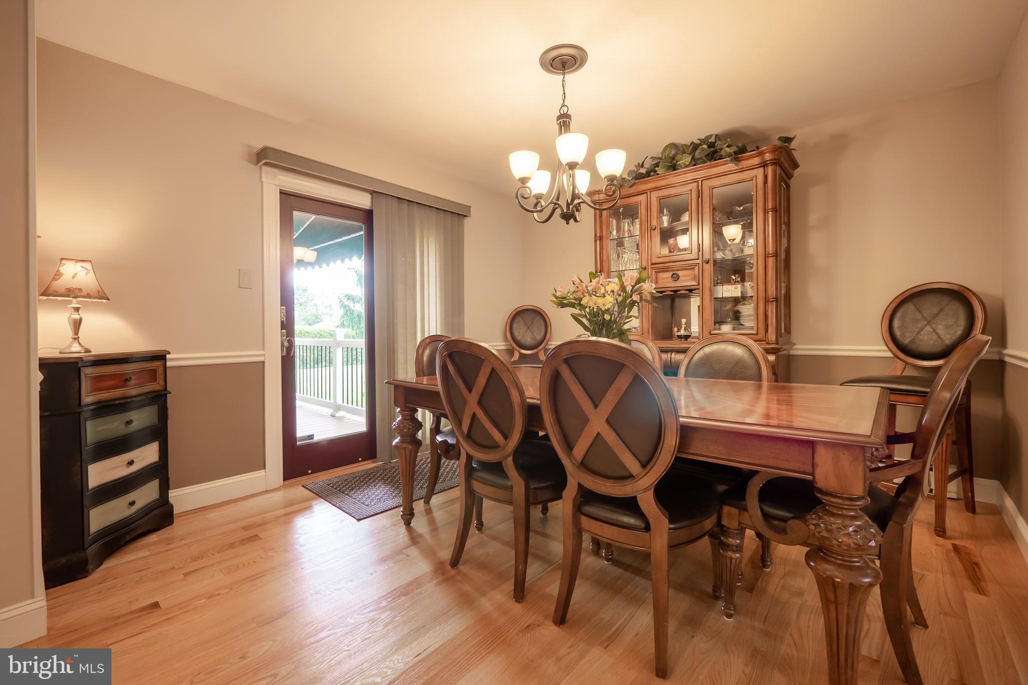 ANCIENT OAK - Residential