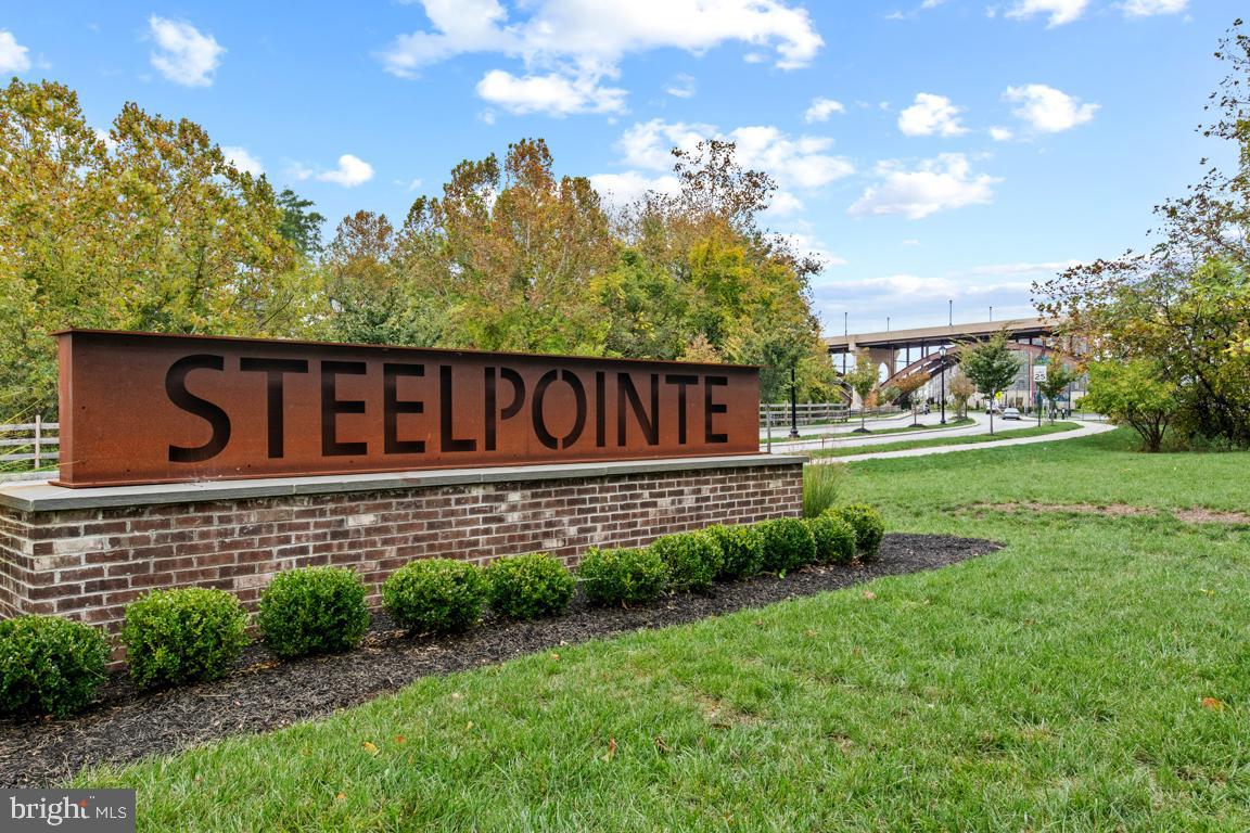 STEELPOINTE - Residential