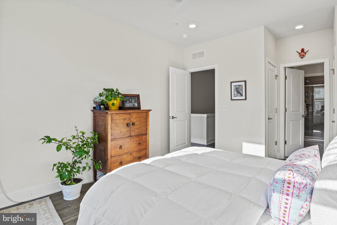 STEELPOINTE - Residential