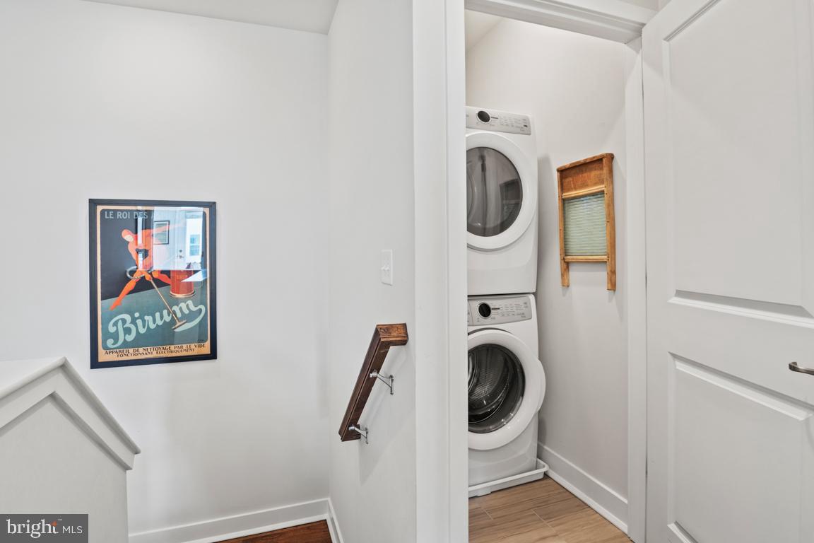 STEELPOINTE - Residential