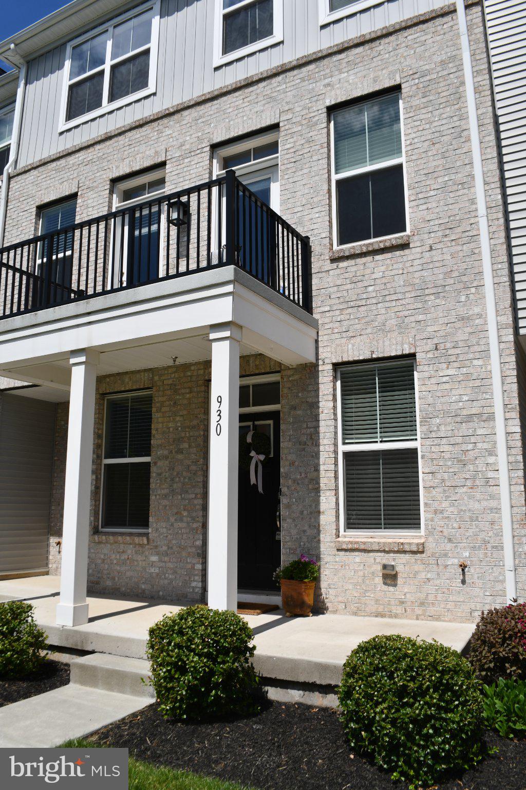 STEELPOINTE - Residential