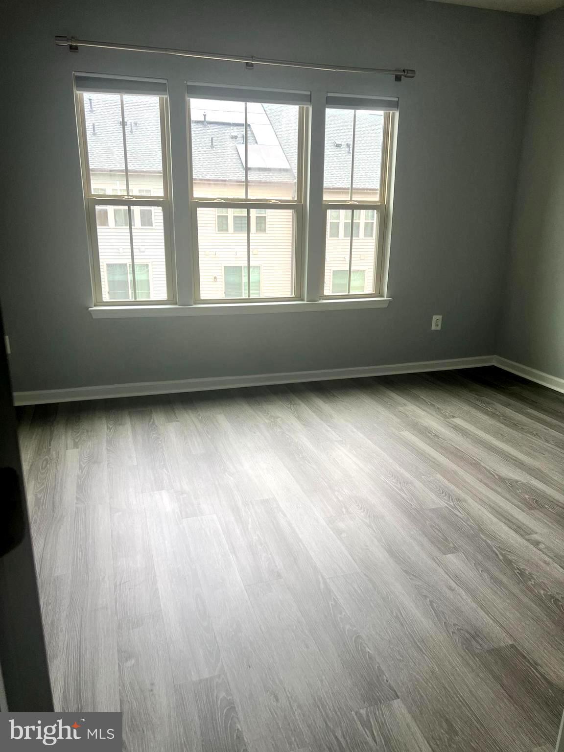 PARKSIDE - Residential Lease