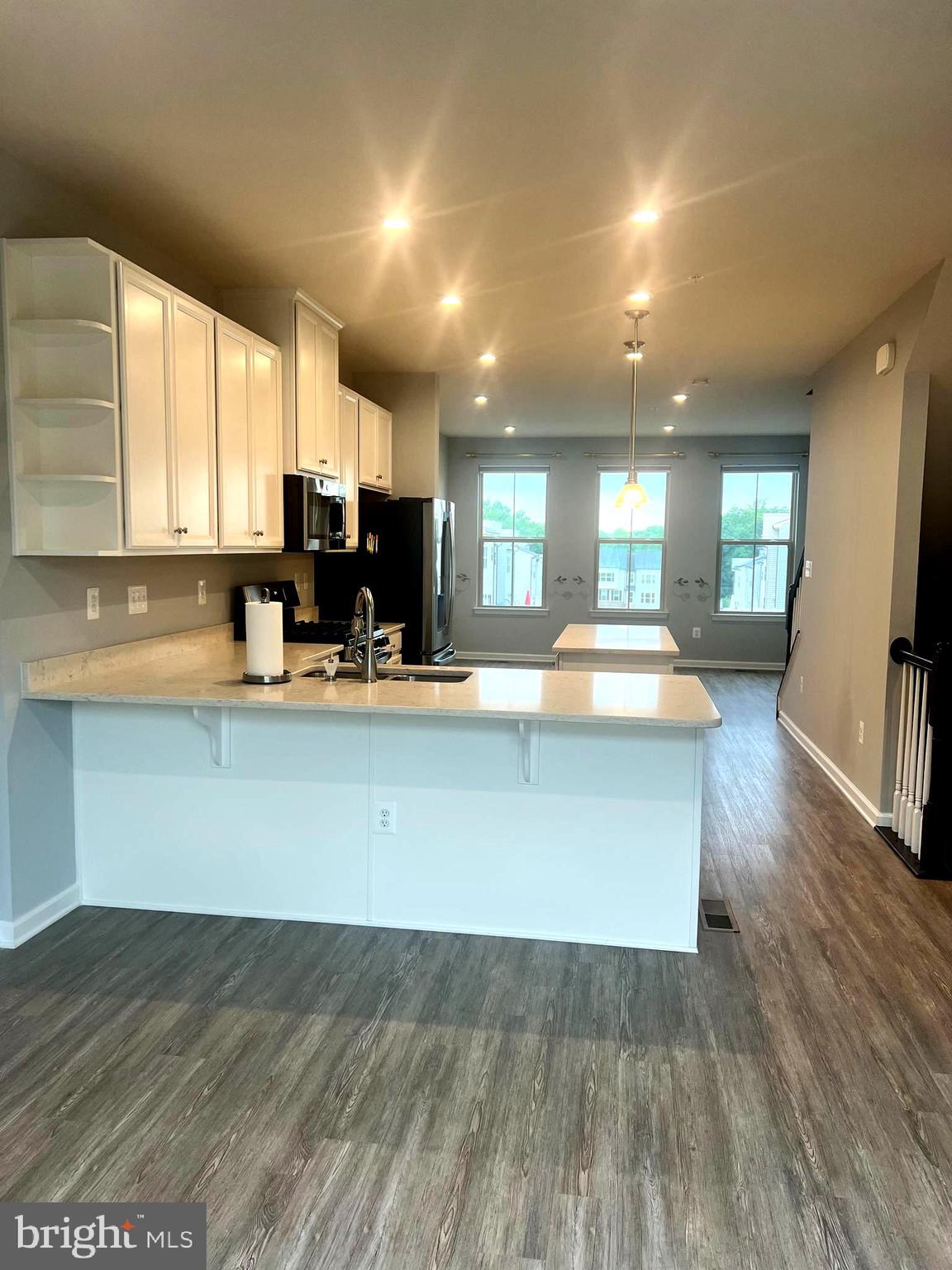 PARKSIDE - Residential Lease