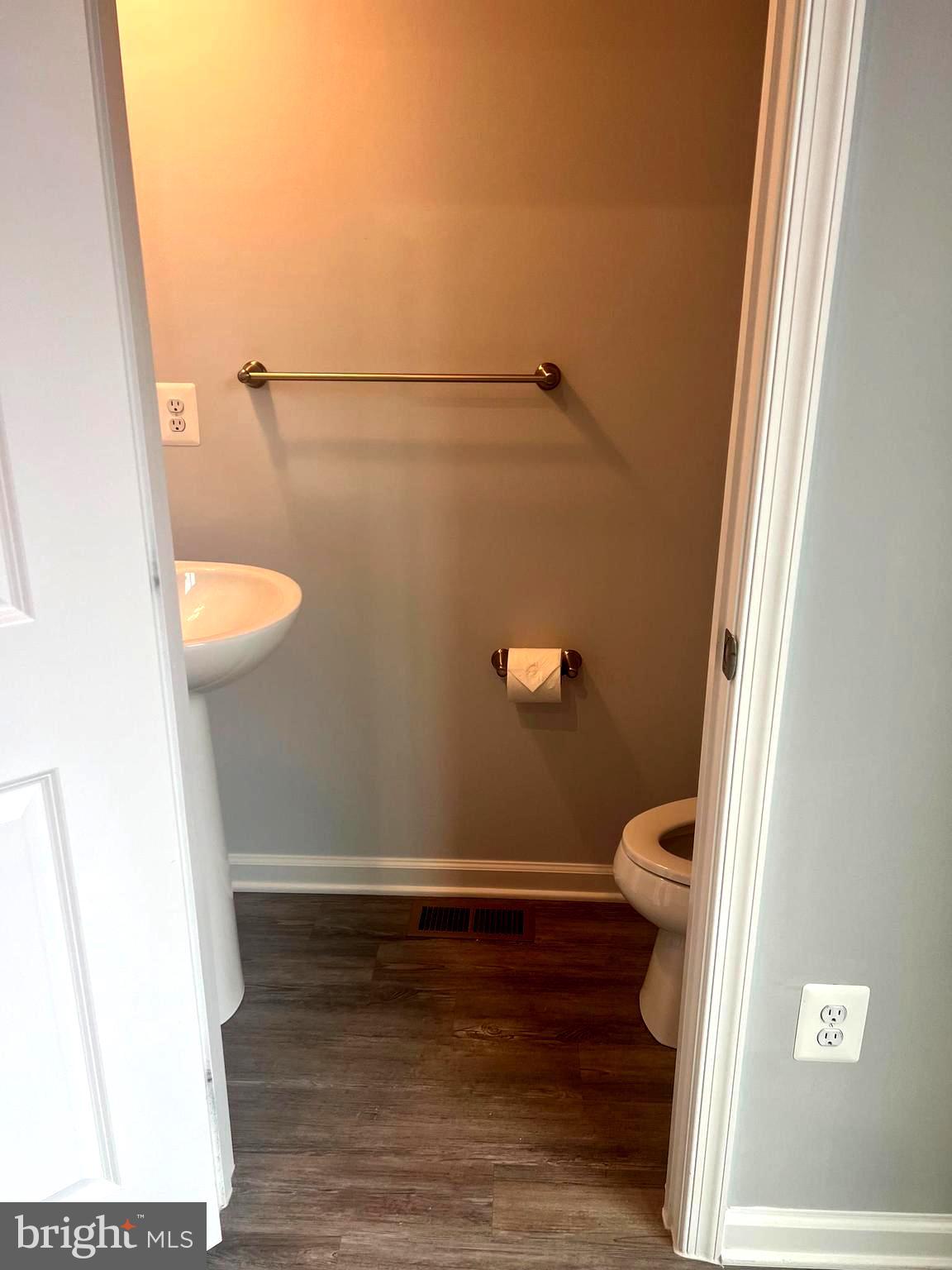 PARKSIDE - Residential Lease