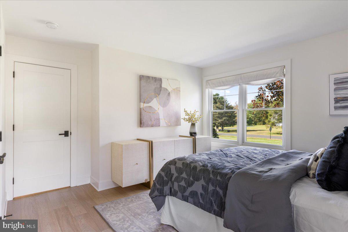 SOLEBURY FARMS EST - Residential