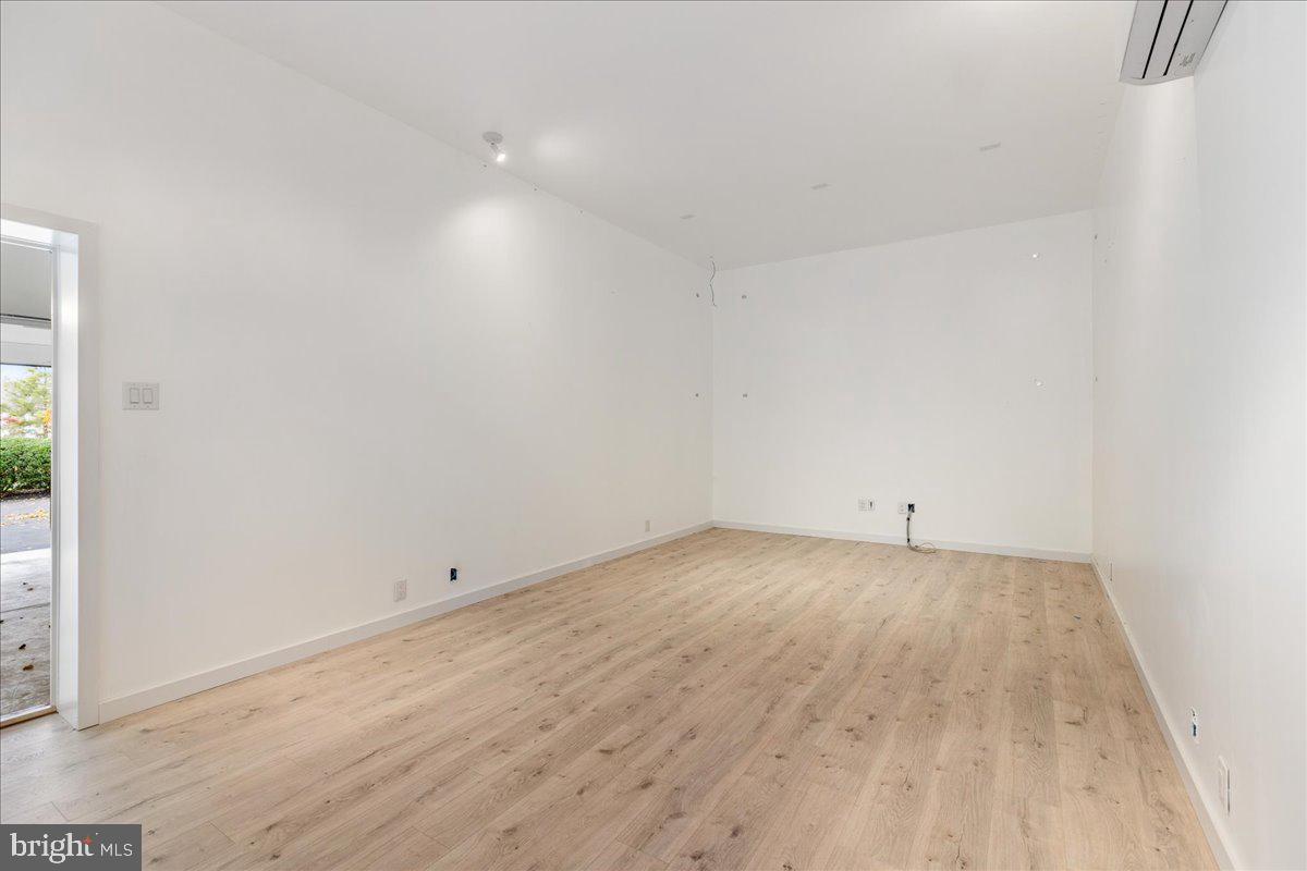 SOLEBURY FARMS EST - Residential