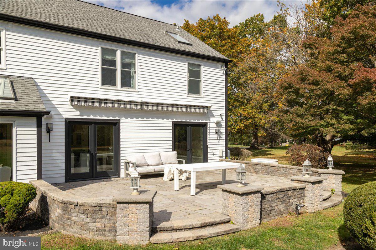 SOLEBURY FARMS EST - Residential