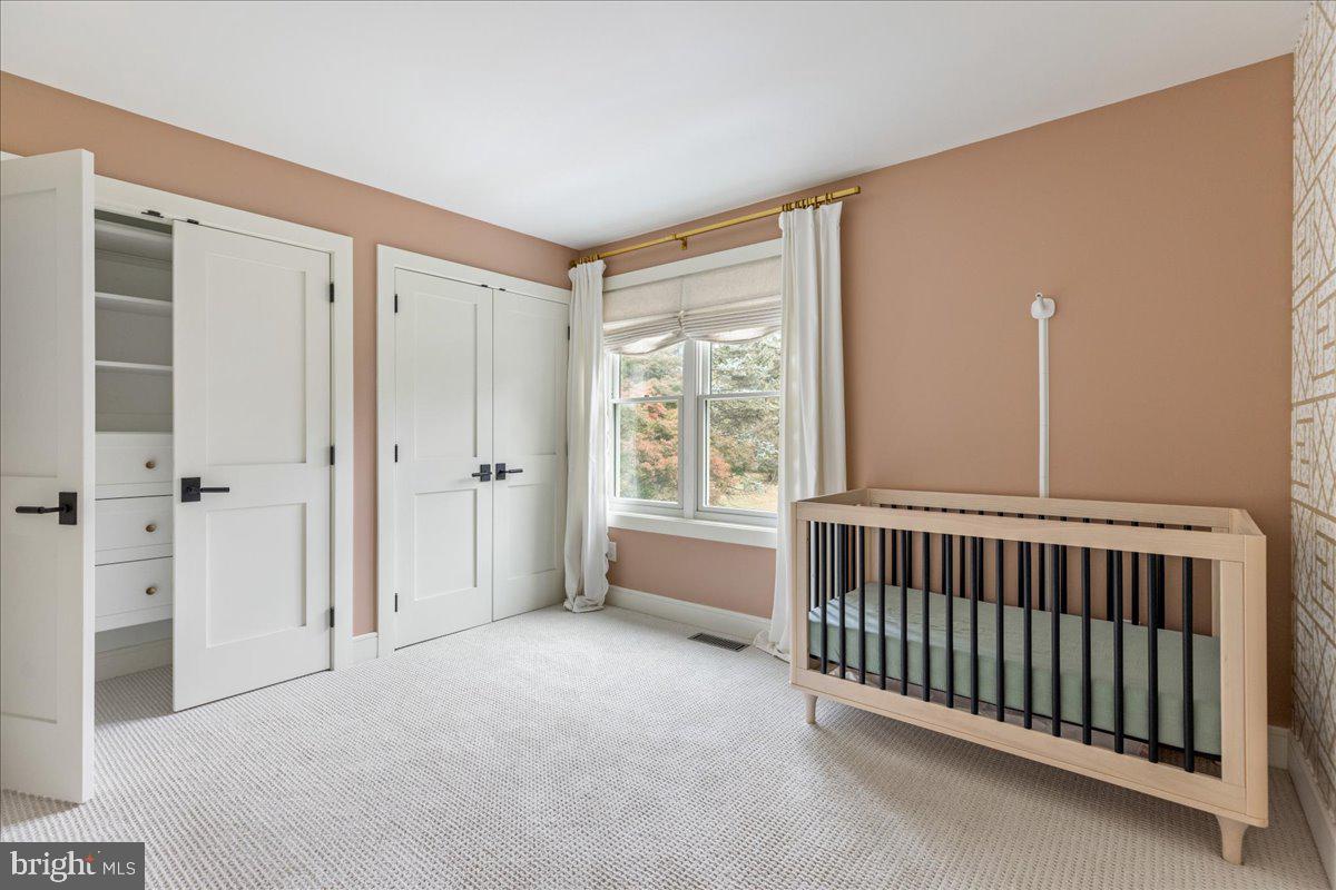 SOLEBURY FARMS EST - Residential