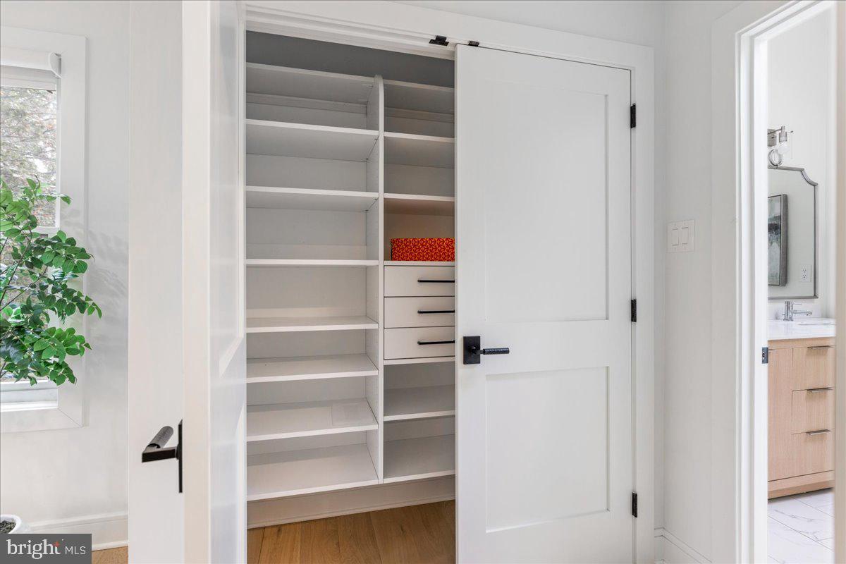 SOLEBURY FARMS EST - Residential