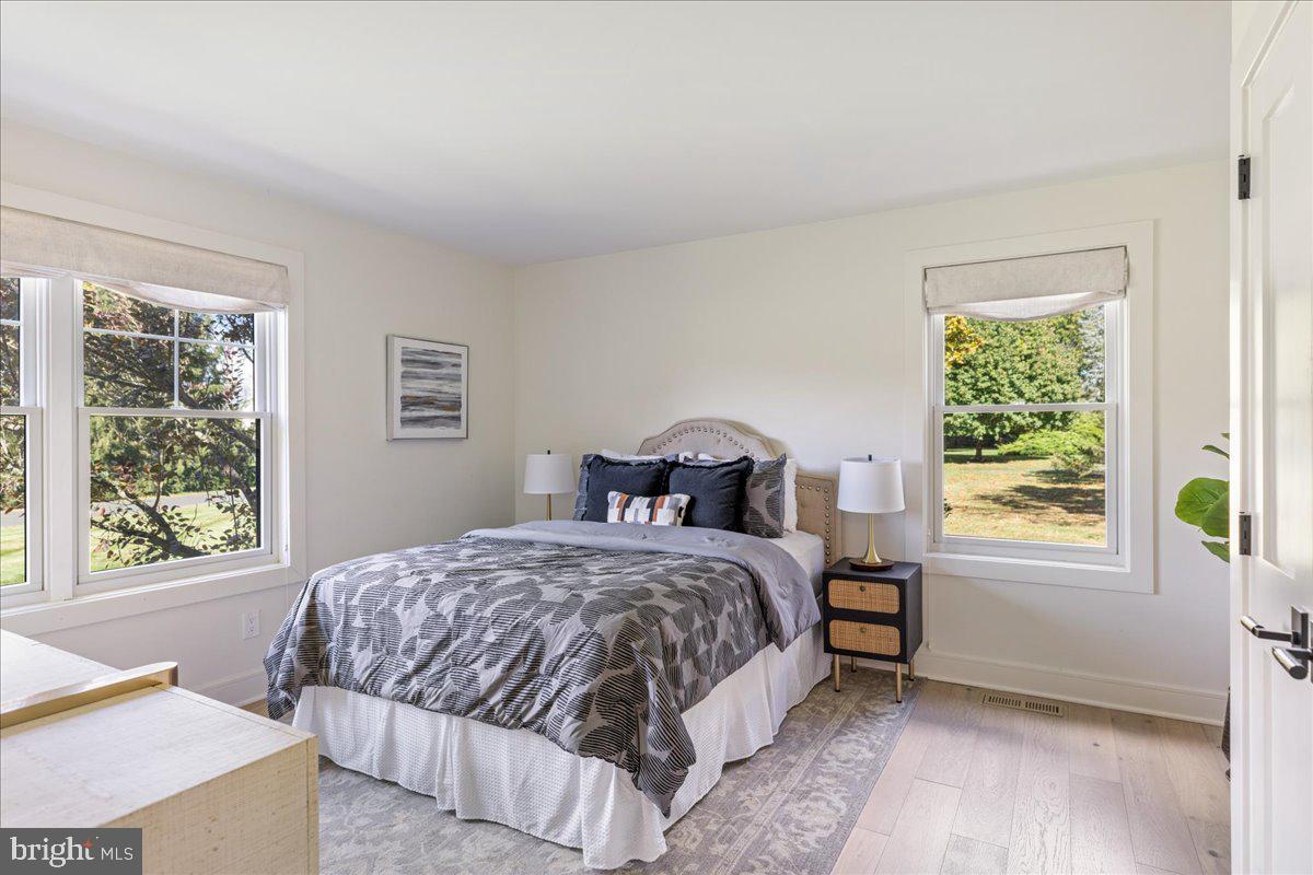 SOLEBURY FARMS EST - Residential