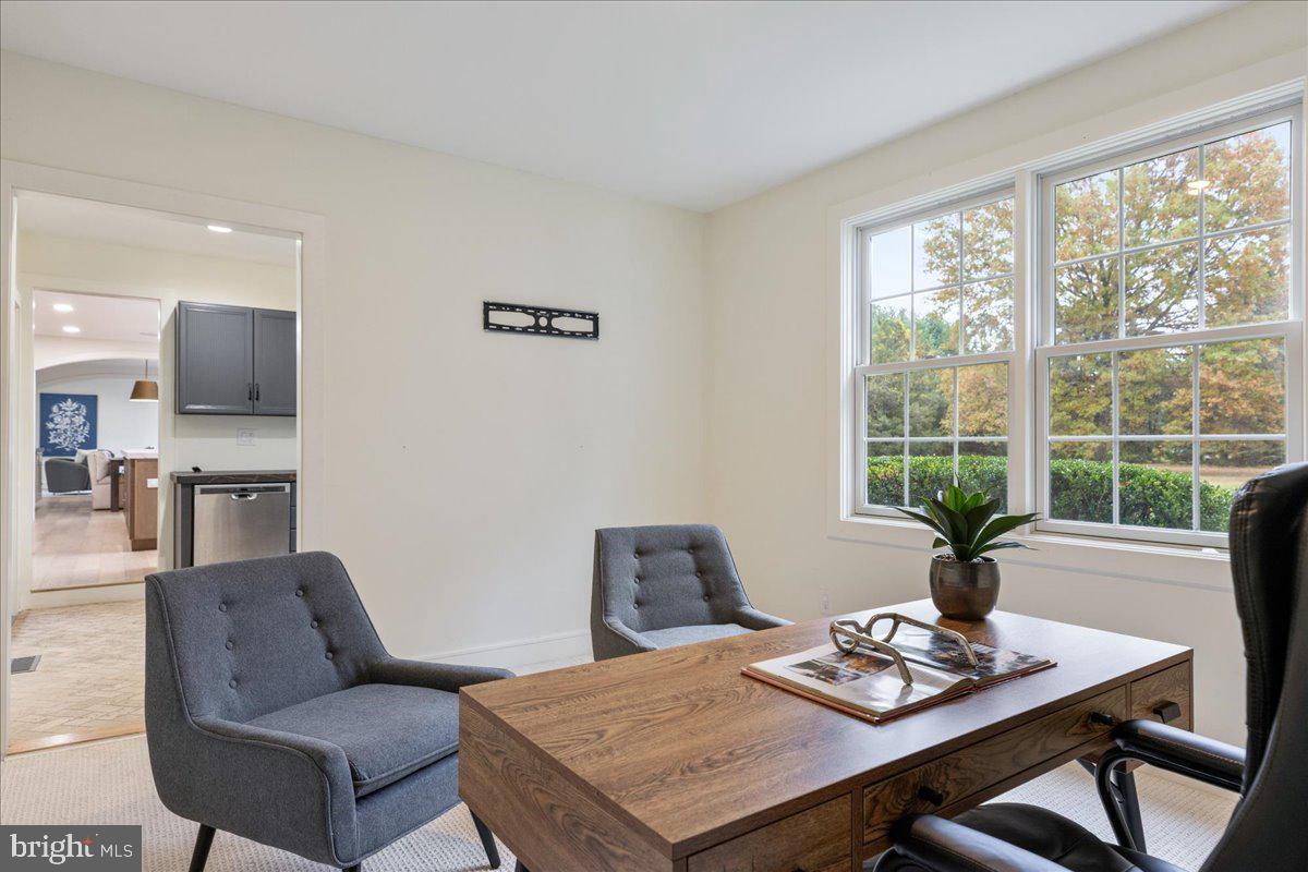 SOLEBURY FARMS EST - Residential