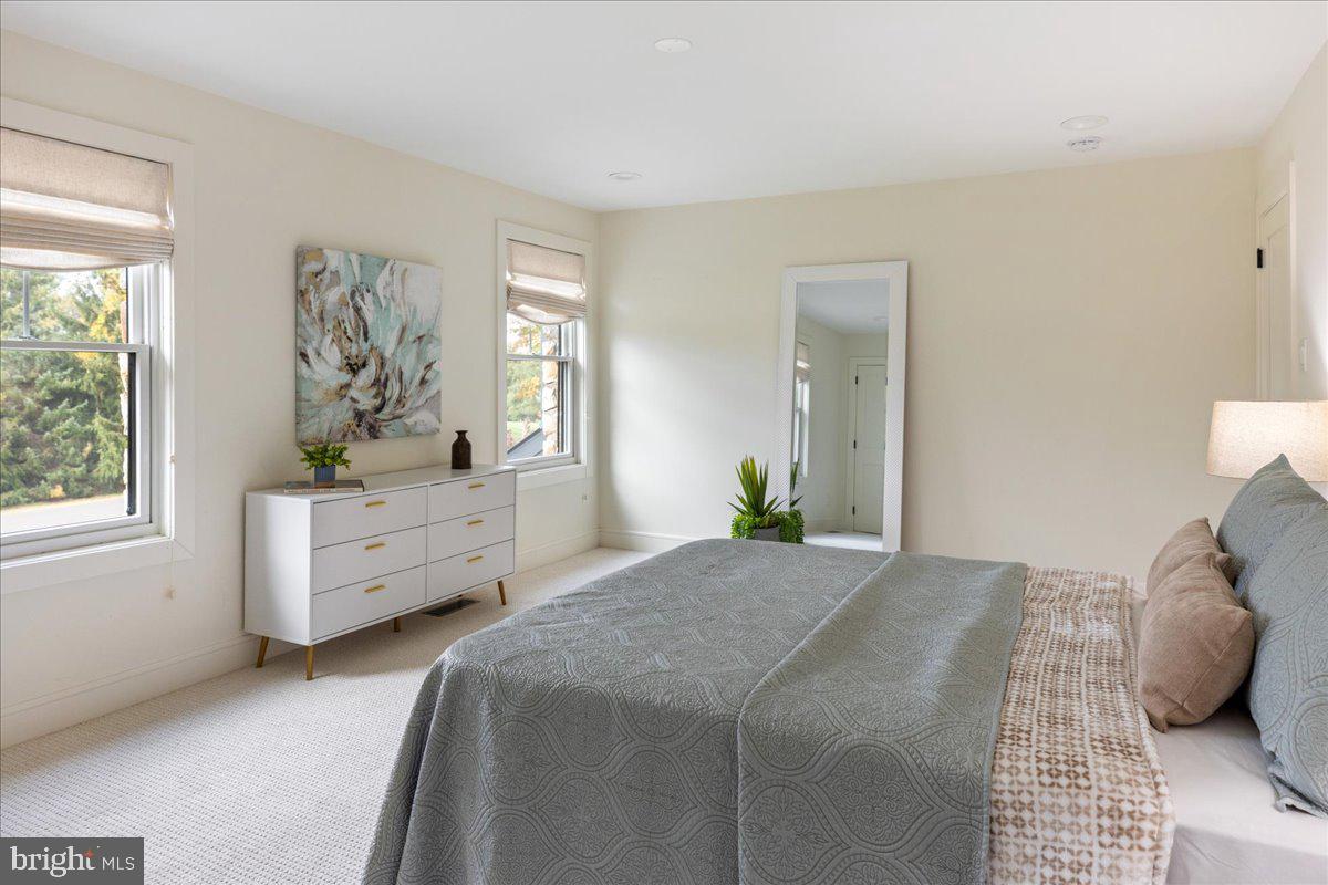 SOLEBURY FARMS EST - Residential