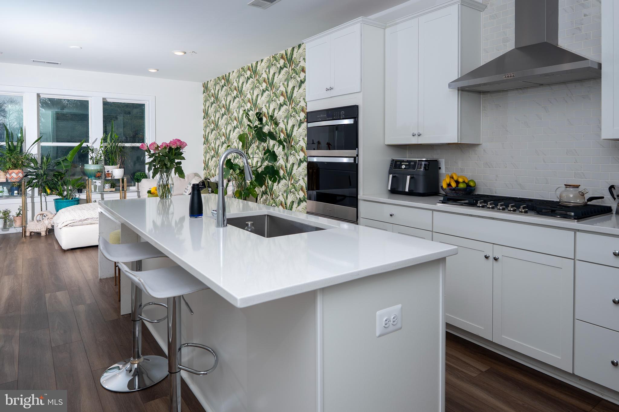 FARMSTEAD DISTRICT - Residential