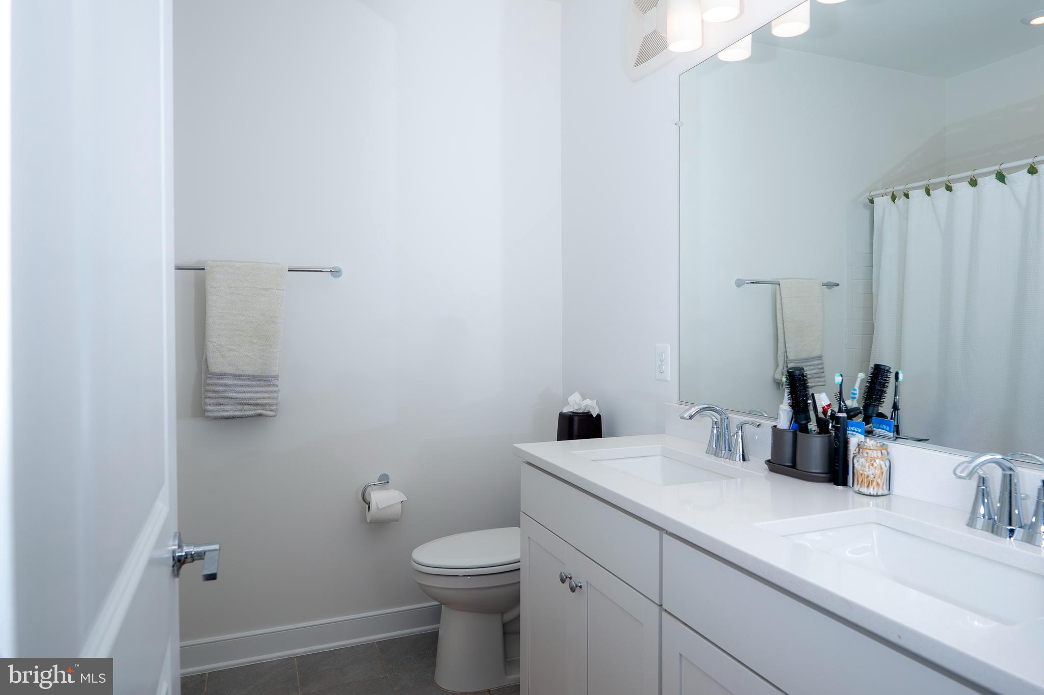 FARMSTEAD DISTRICT - Residential