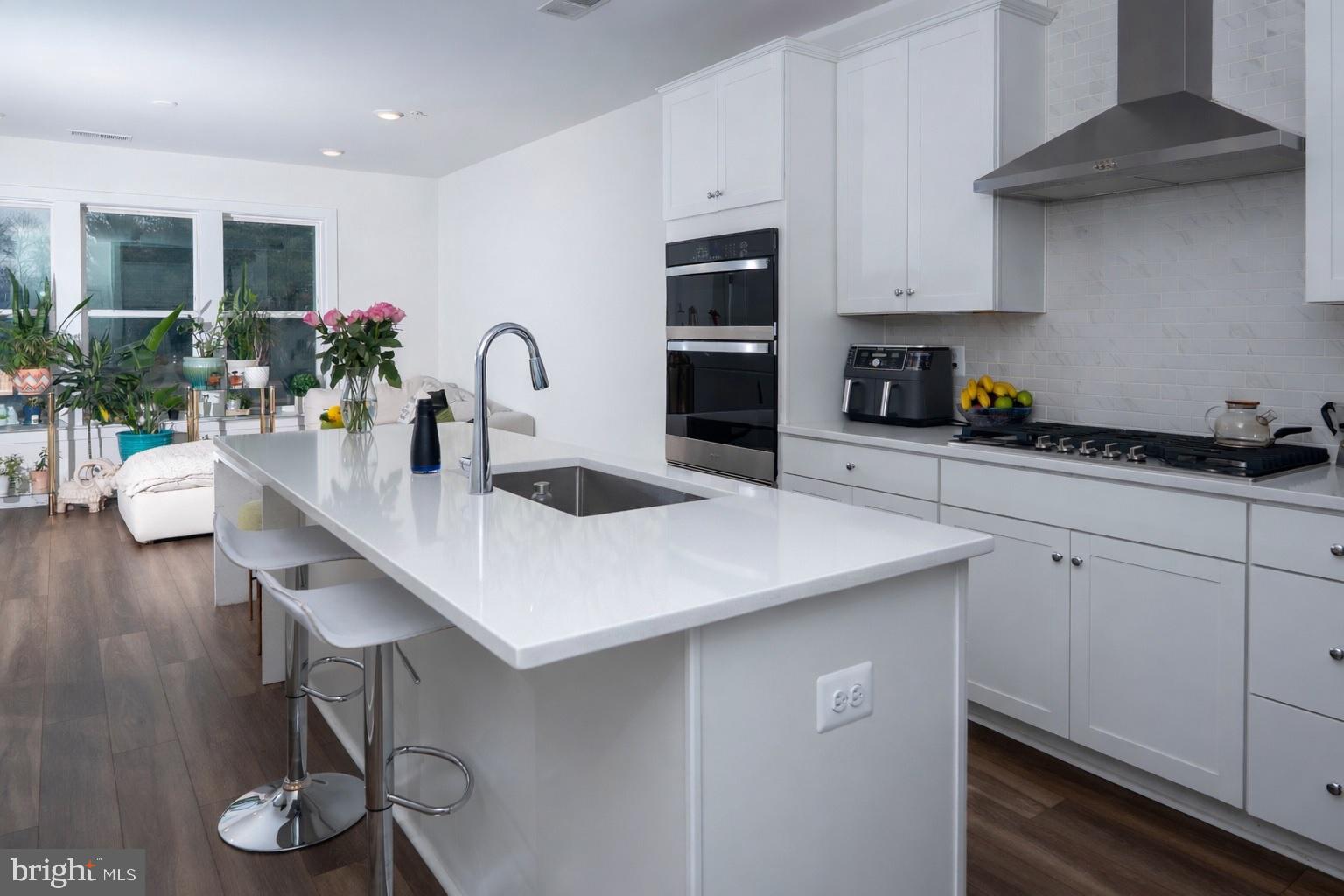 FARMSTEAD DISTRICT - Residential