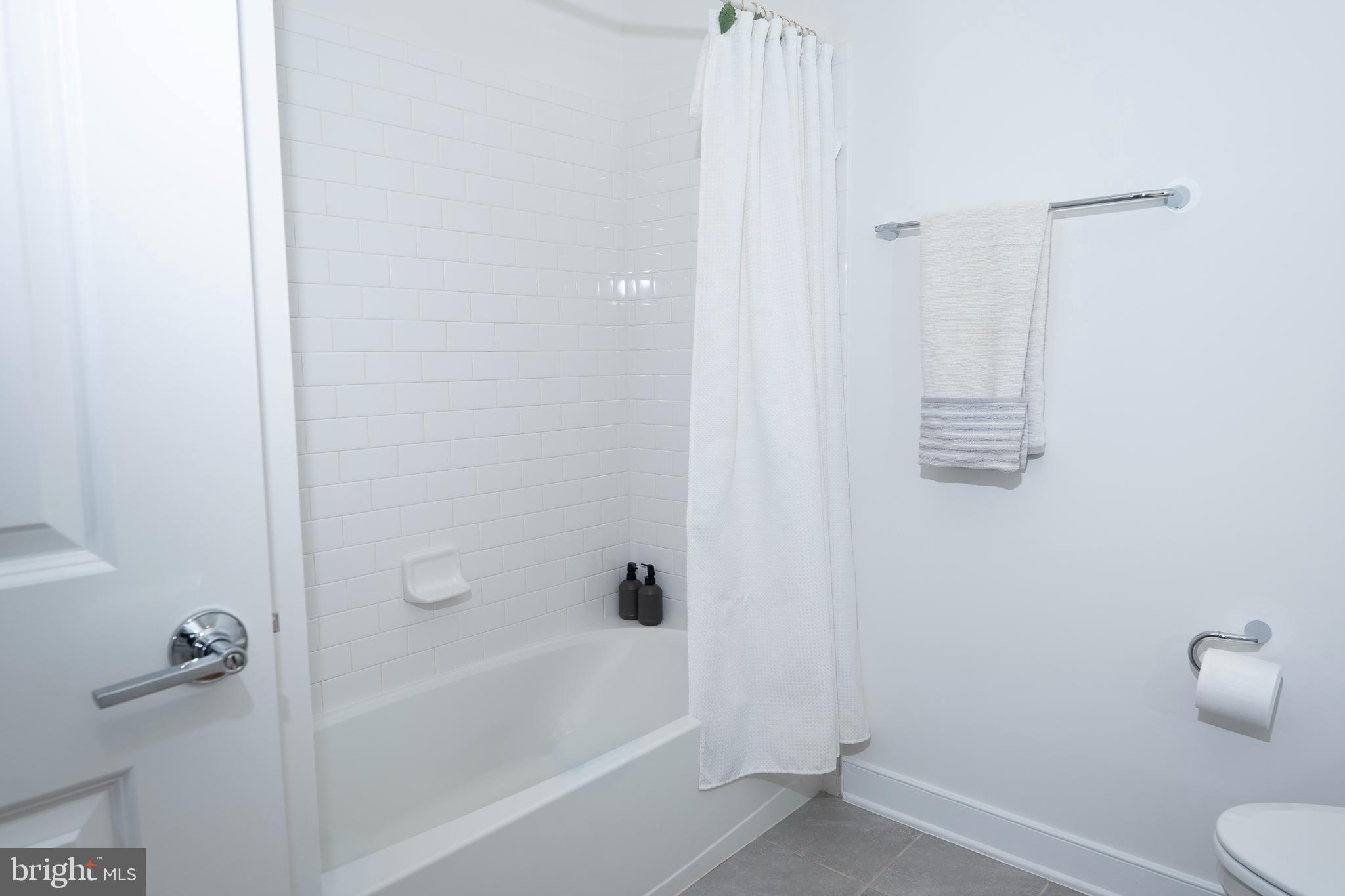 FARMSTEAD DISTRICT - Residential