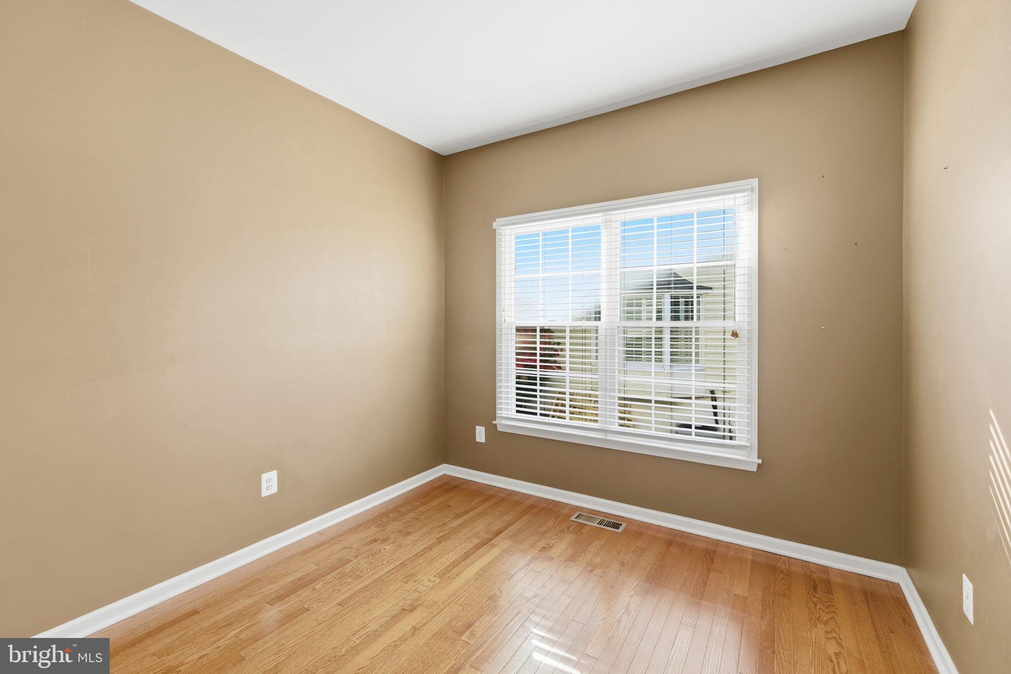 DOMINION VALLEY COUNTRY CLUB - Residential