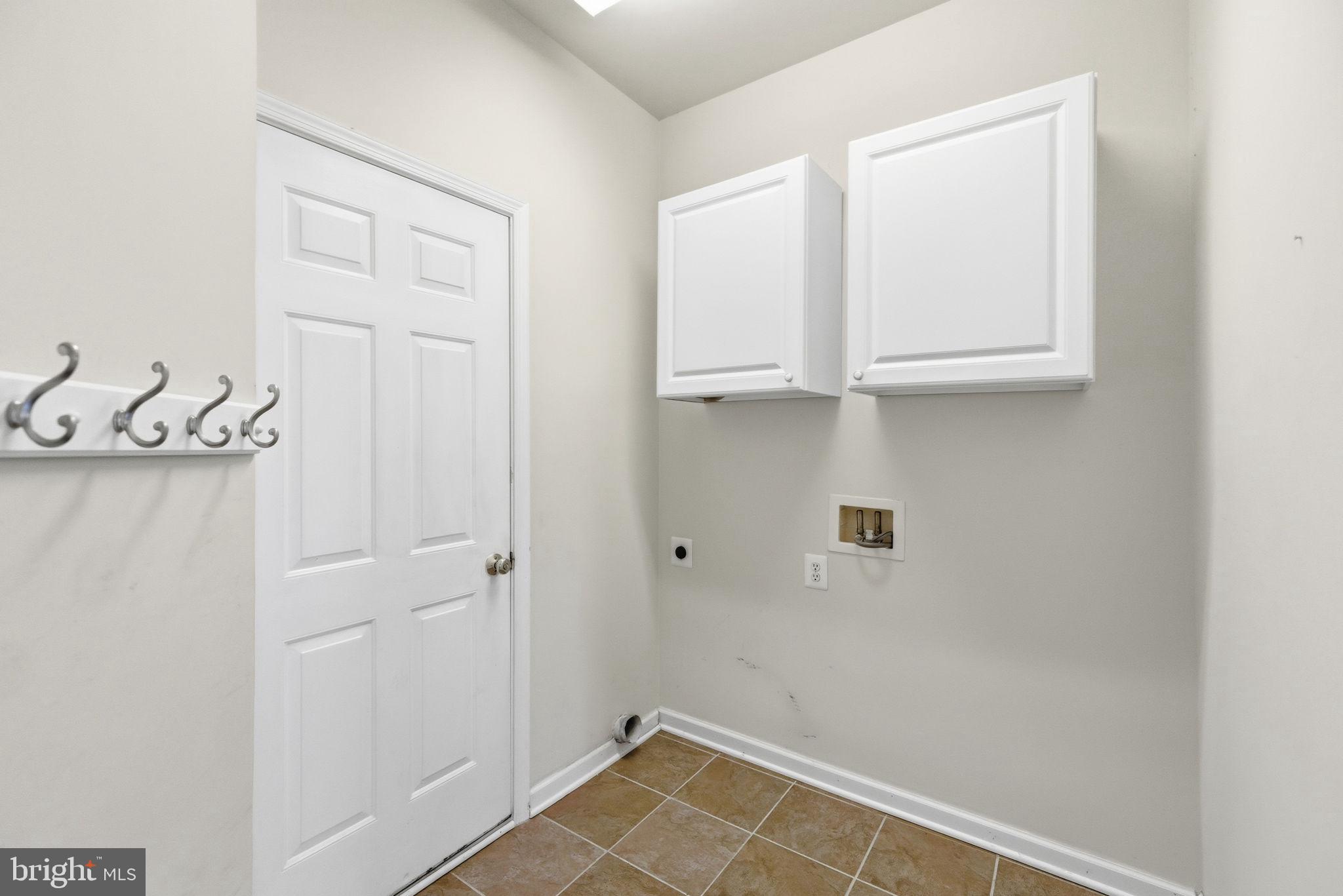 DOMINION VALLEY COUNTRY CLUB - Residential