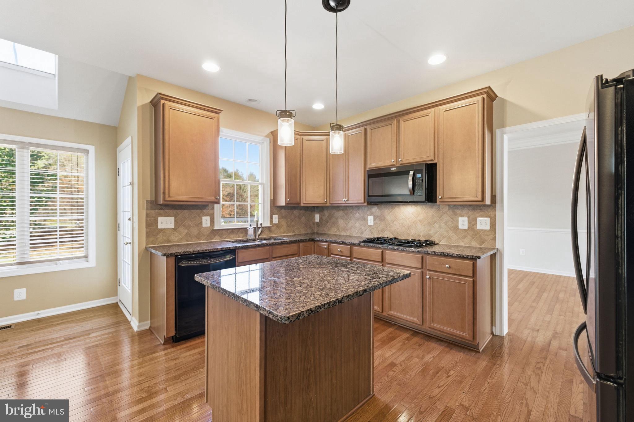 DOMINION VALLEY COUNTRY CLUB - Residential