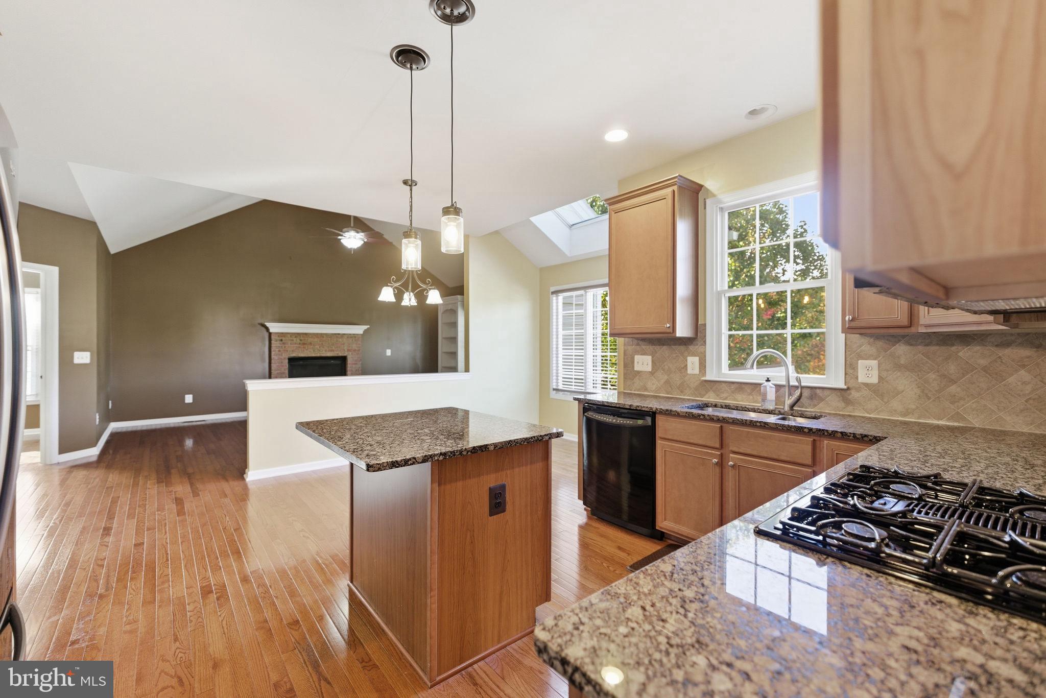 DOMINION VALLEY COUNTRY CLUB - Residential