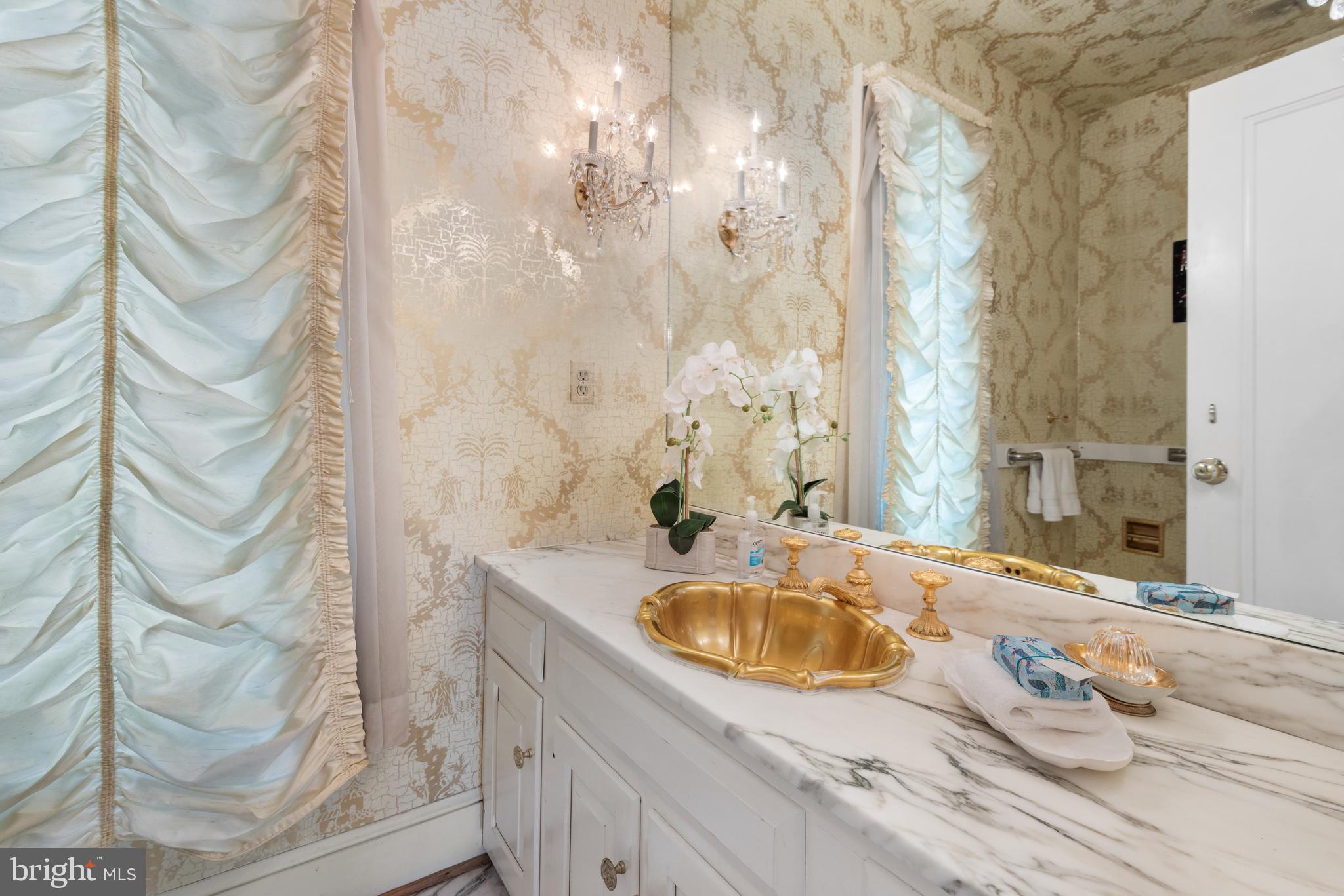 CAMOTOP - Residential