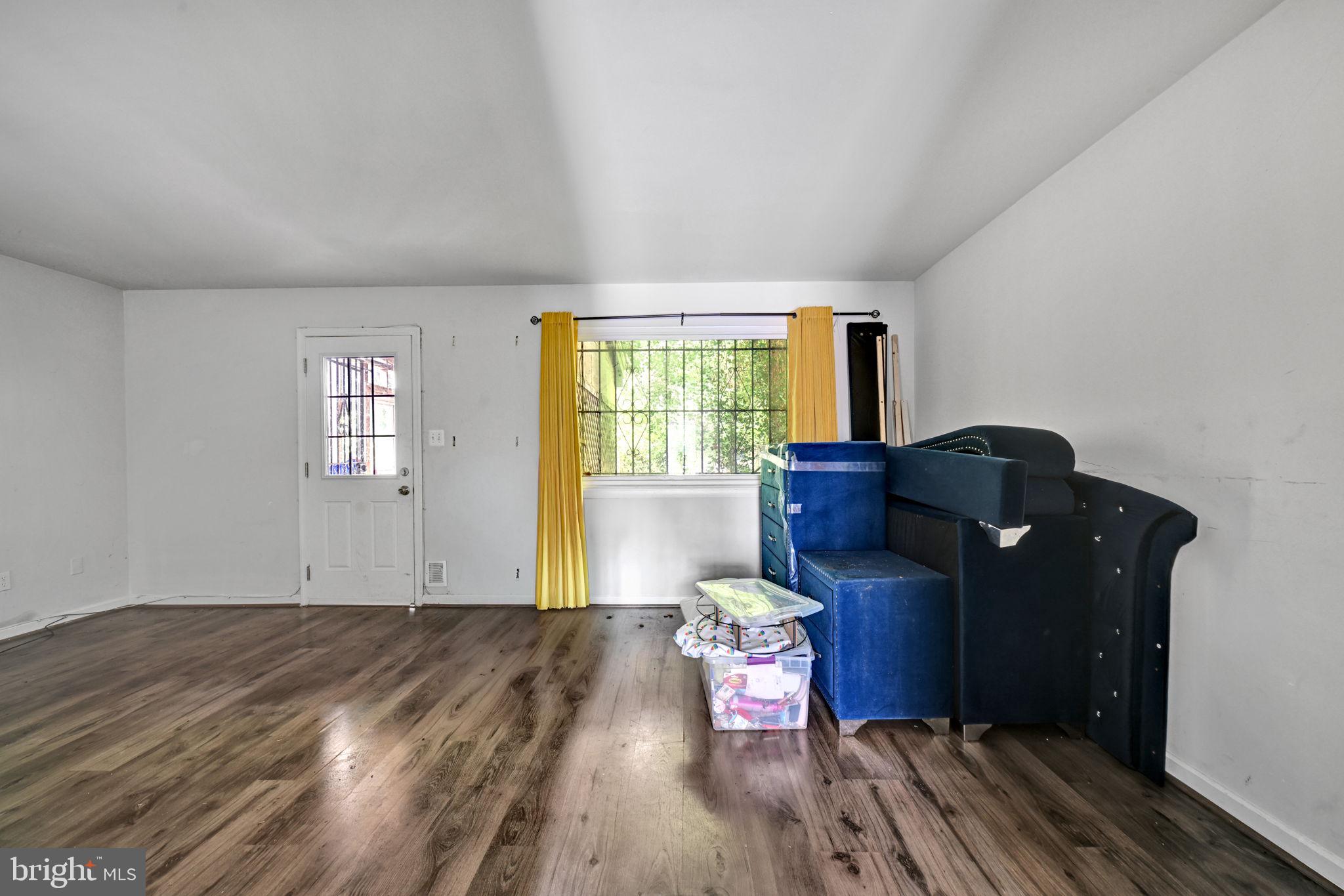 DIANNA WOODS - Residential