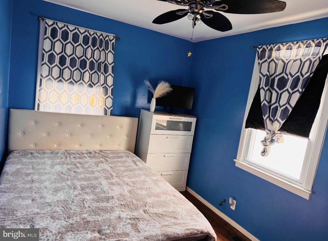 LOGAN VILLAGE - Residential