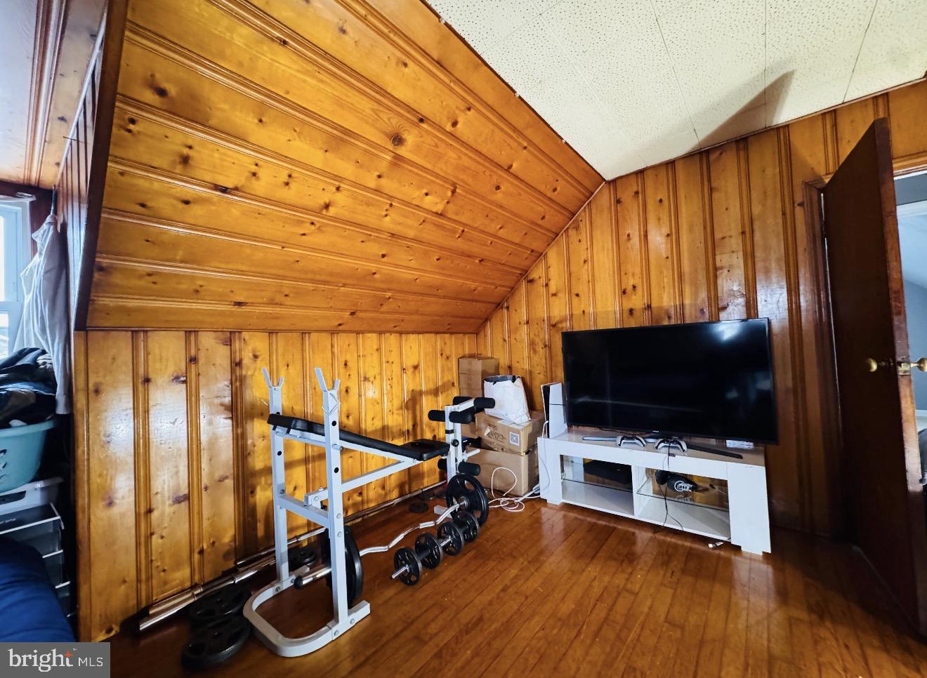 LOGAN VILLAGE - Residential