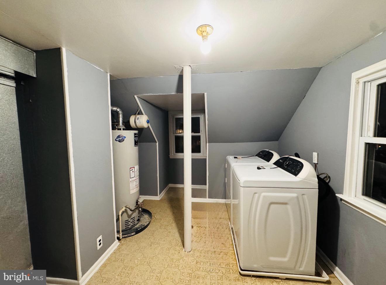 LOGAN VILLAGE - Residential