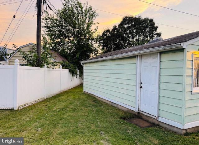 LOGAN VILLAGE - Residential