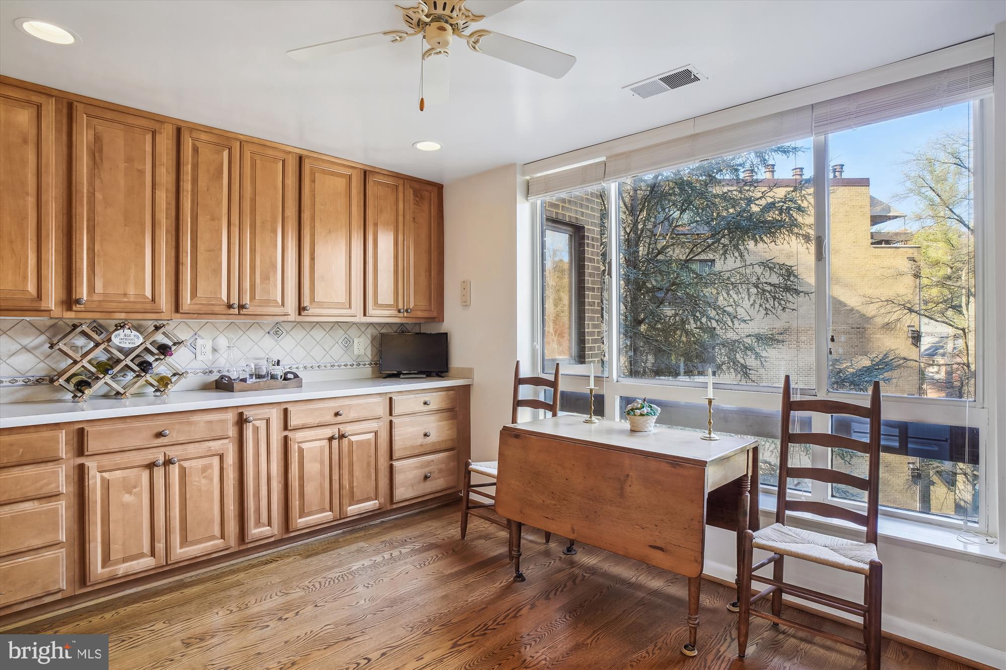 SUMNER VILLAGE - Residential