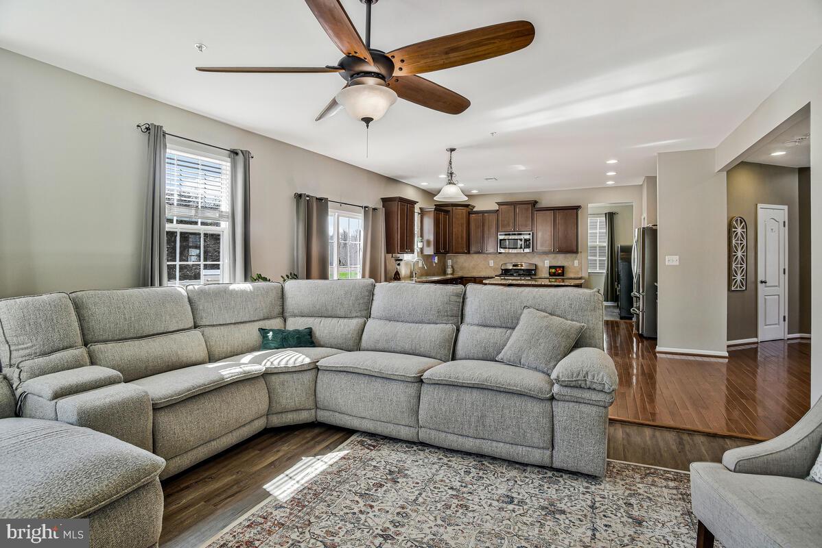 ST CHARLES GLENEAGLES - Residential