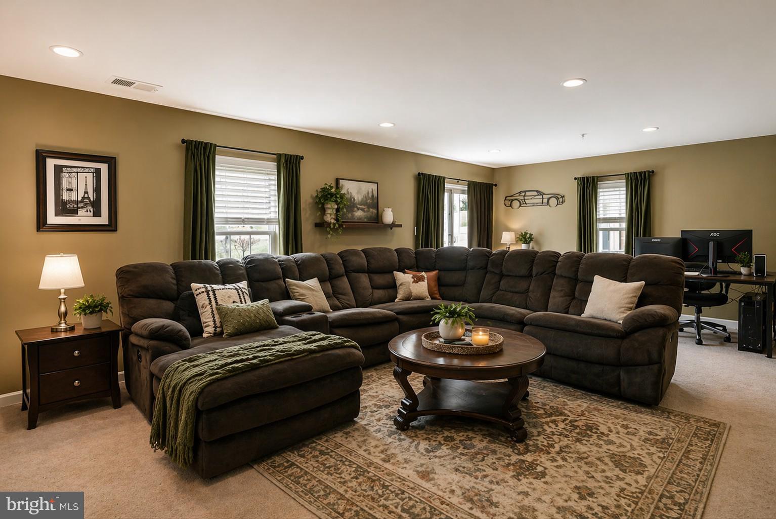ST CHARLES GLENEAGLES - Residential