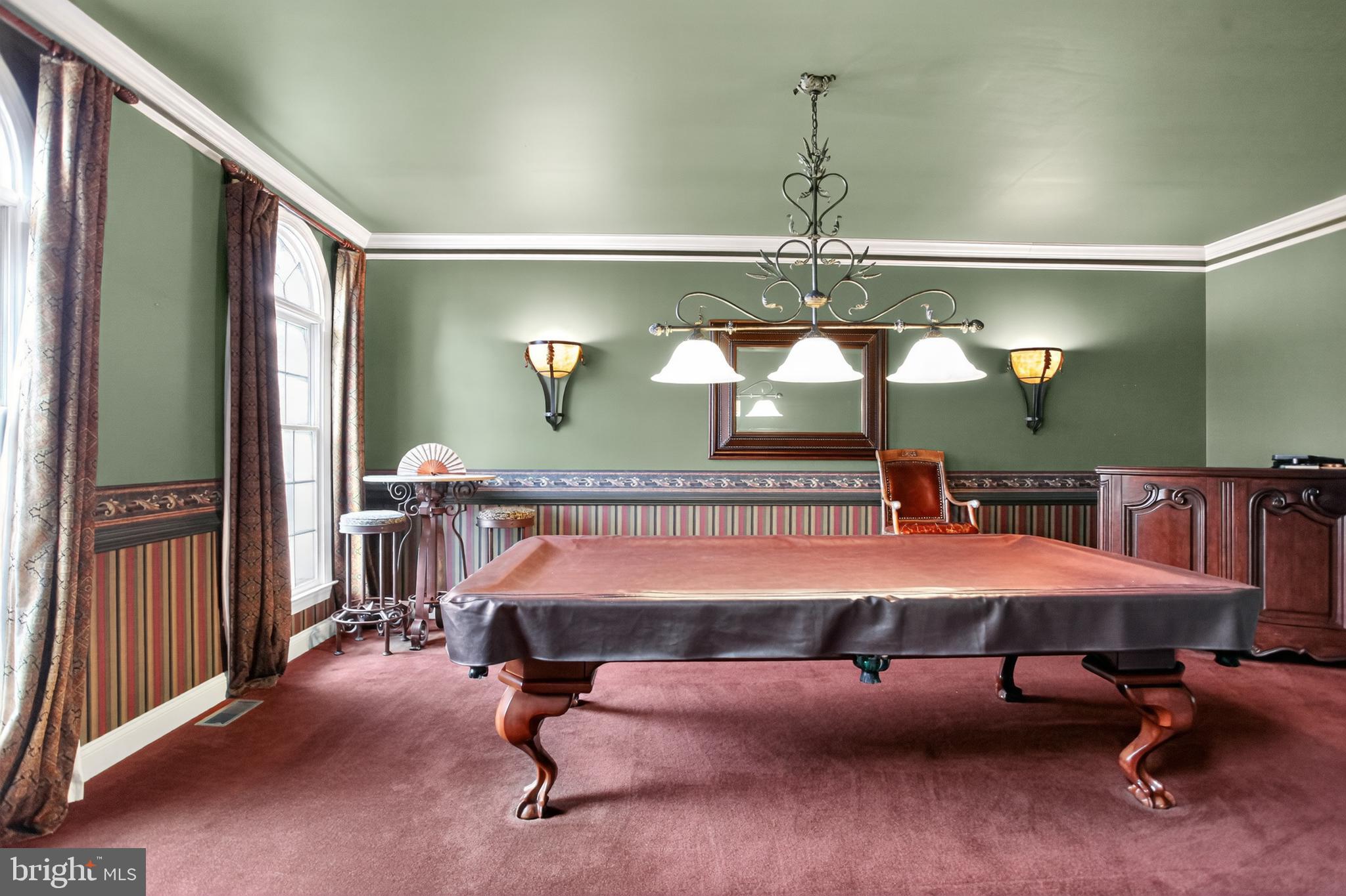 RIVER CROSSING - Residential