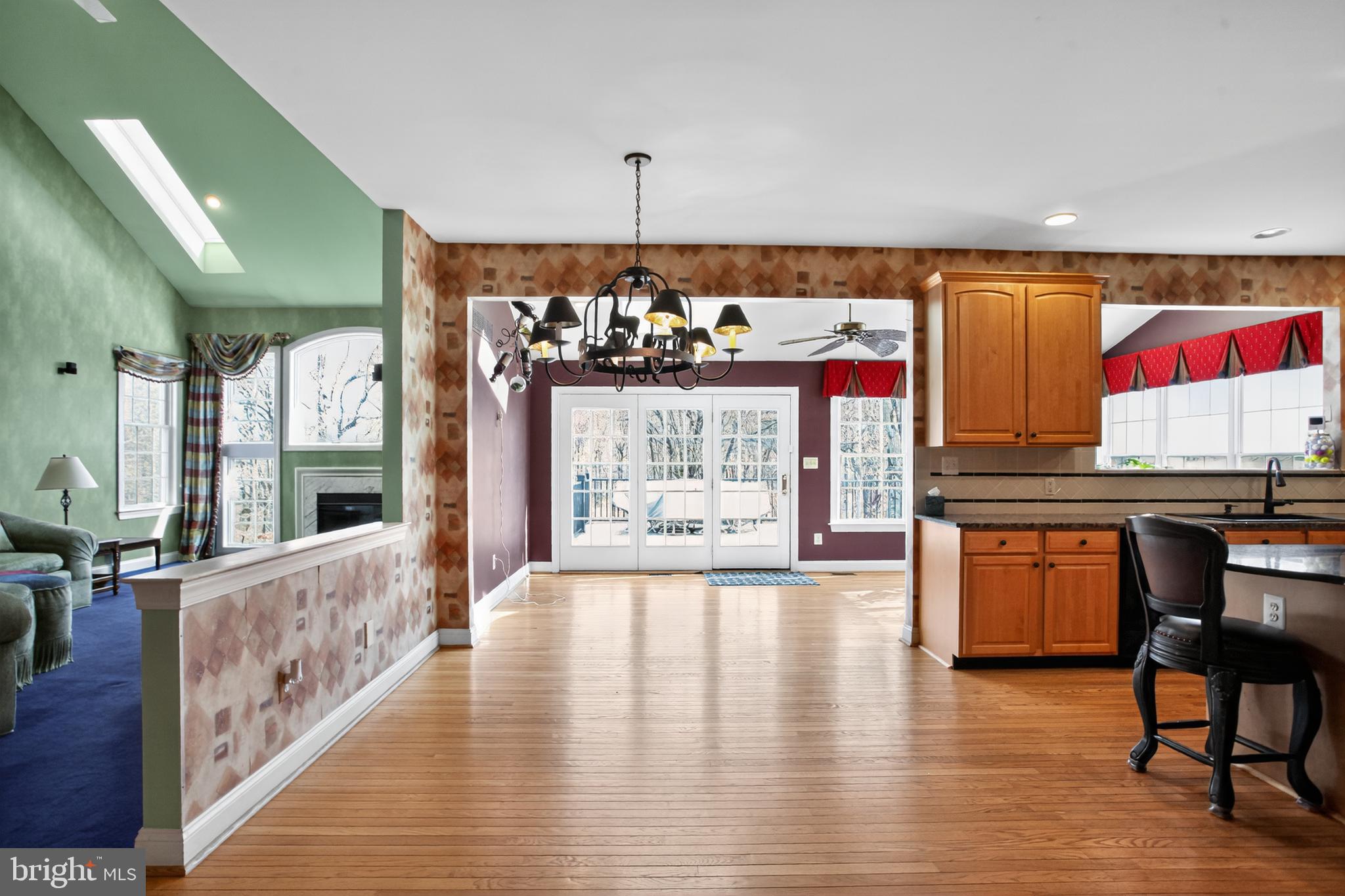 RIVER CROSSING - Residential