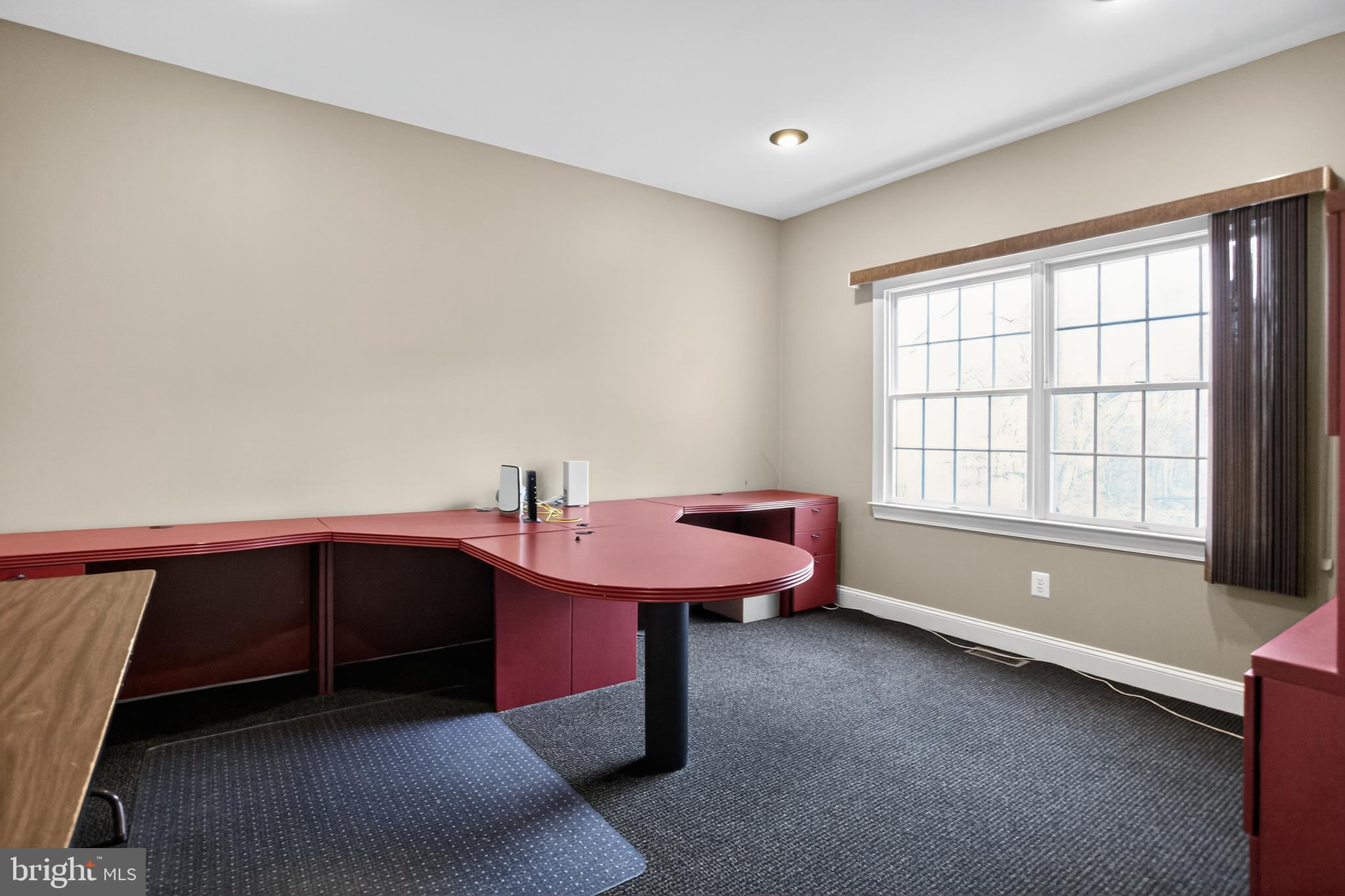 RIVER CROSSING - Residential