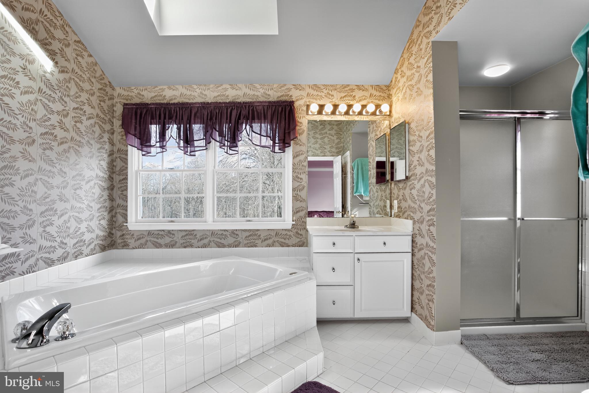 RIVER CROSSING - Residential