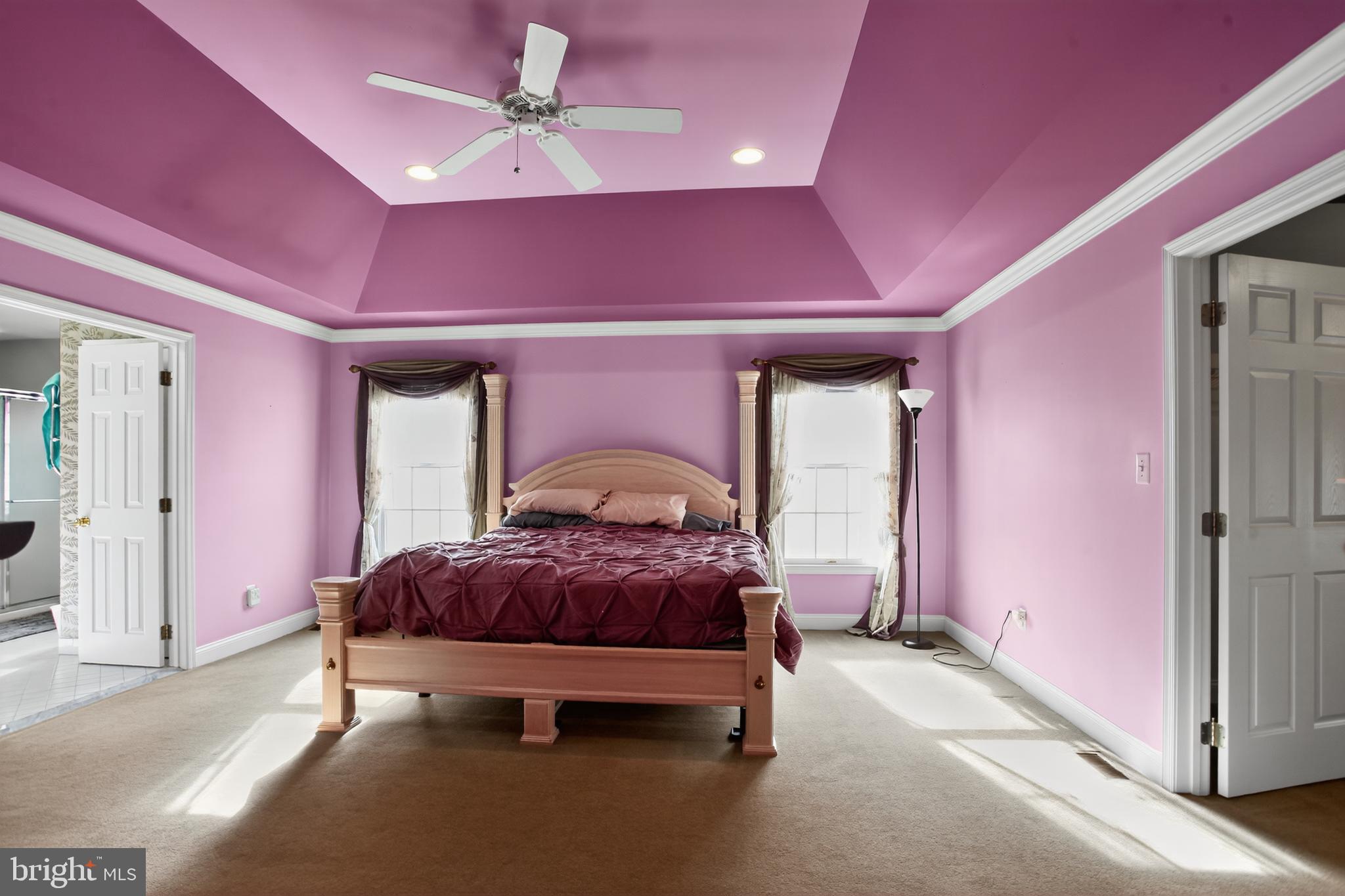 RIVER CROSSING - Residential